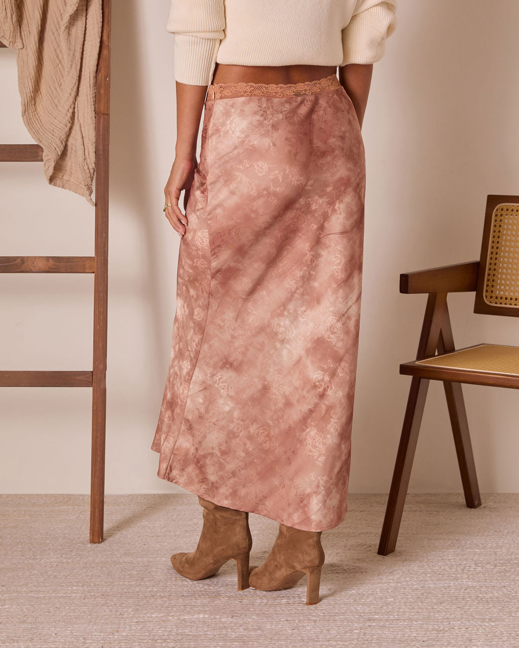 Rogue Bloom Satin Jacquard Printed Maxi Skirt-Vogue Logic