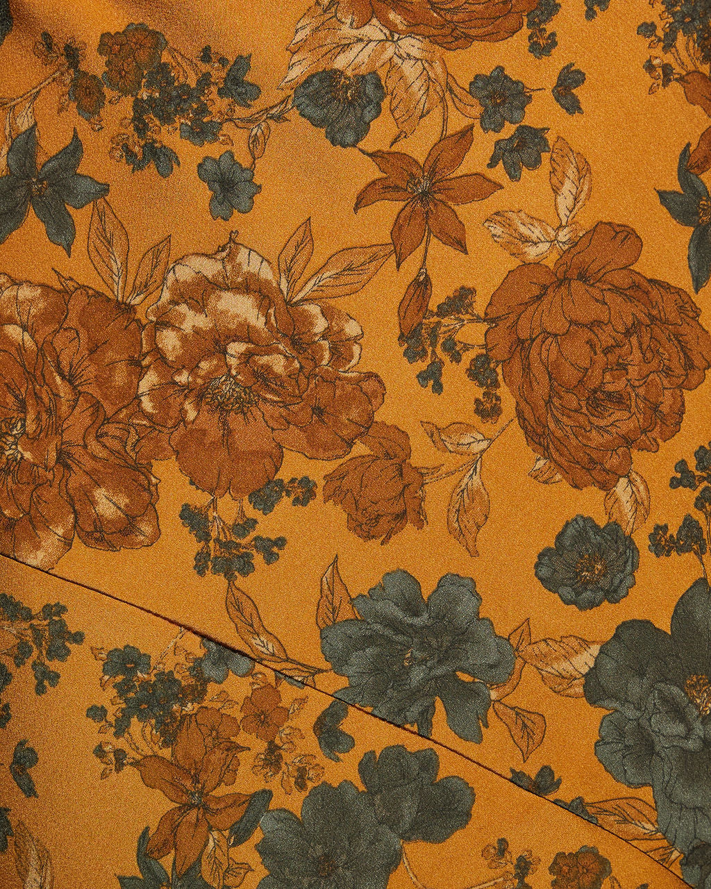 Teigan Satin Maxi Skirt-Vogue Logic