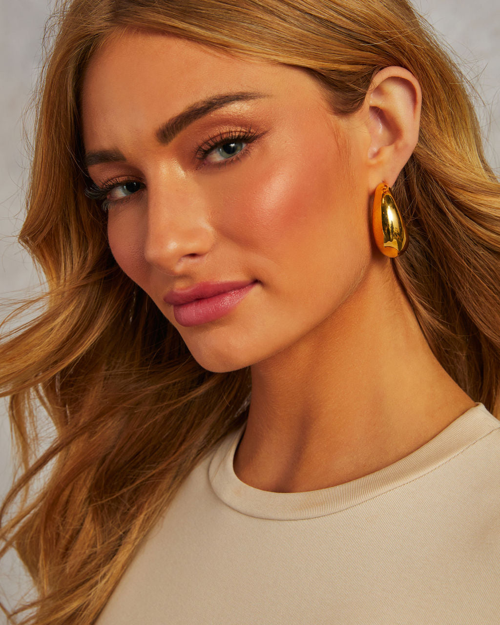 Night Life Crescent Moon Hoop Earrings-Vogue Logic