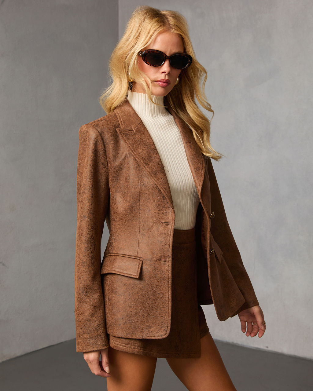 Beacon Hill Suede Blazer-Vogue Logic