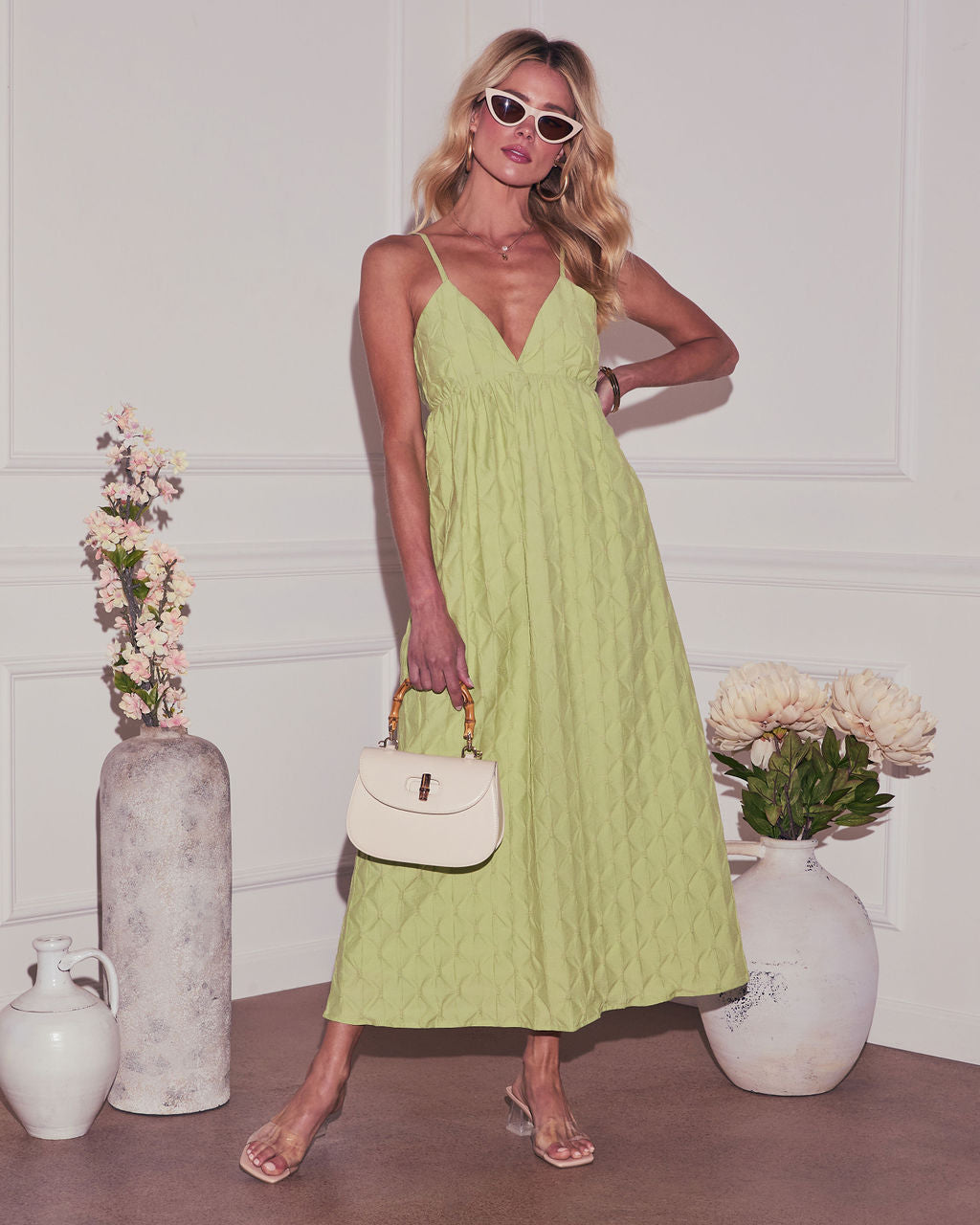 Jovanna Textured Sweetheart Midi Dress-Vogue Logic