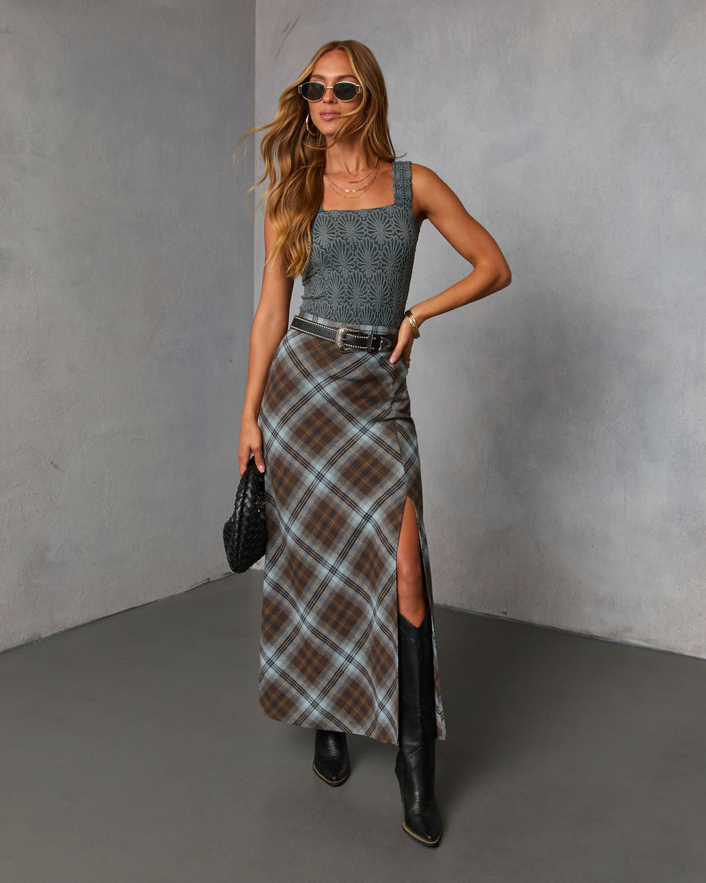 Alysson Textured Floral Tank-Vogue Logic