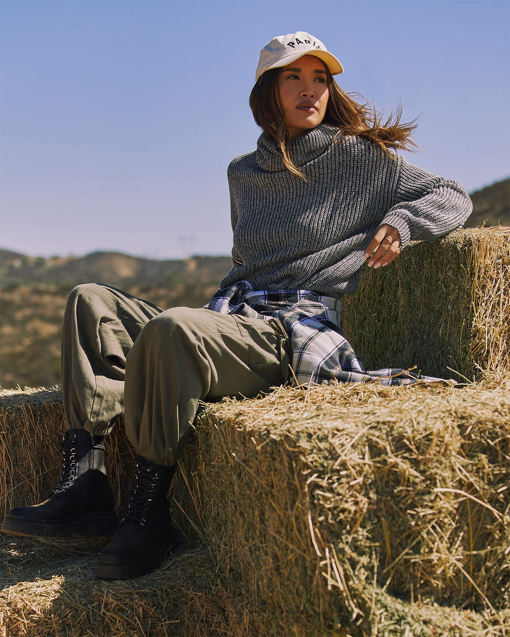 Shoreditch Cotton Blend Zip Sleeve Knit Sweater-Vogue Logic