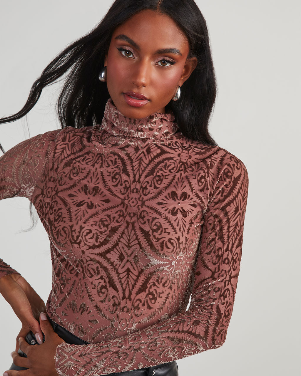 Tessy Velvet Burnout Turtleneck Top-Vogue Logic