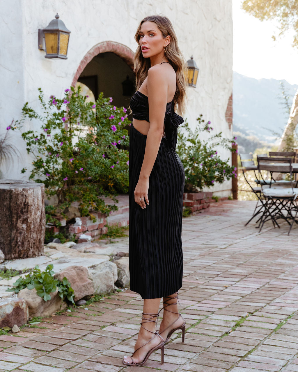 Hollywood Dreams Pleated Tie Back Midi Dress-Vogue Logic