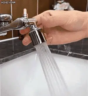 Spritzschutz-Wasserhahn mit 360 Grad Drehfunktion