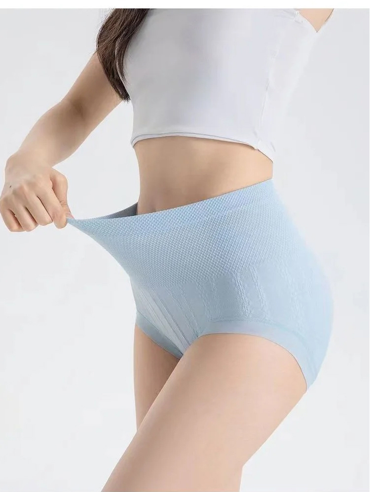 Seamless mugwort panties for women
