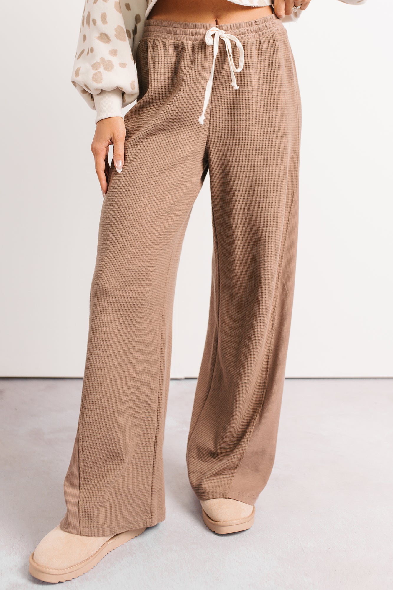 In The Daylight Contrast Tie Waffle Knit Pants (Mocha)-The Formal Wear