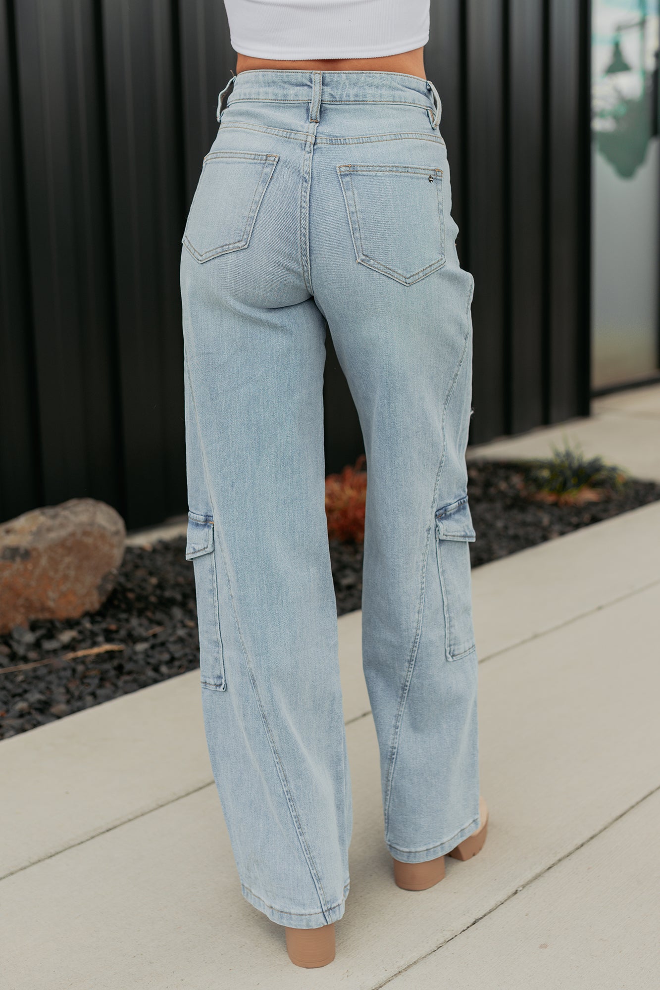 Crosby Wide Leg Mica Denim Cargo Jeans (Light Wash)-The Formal Wear