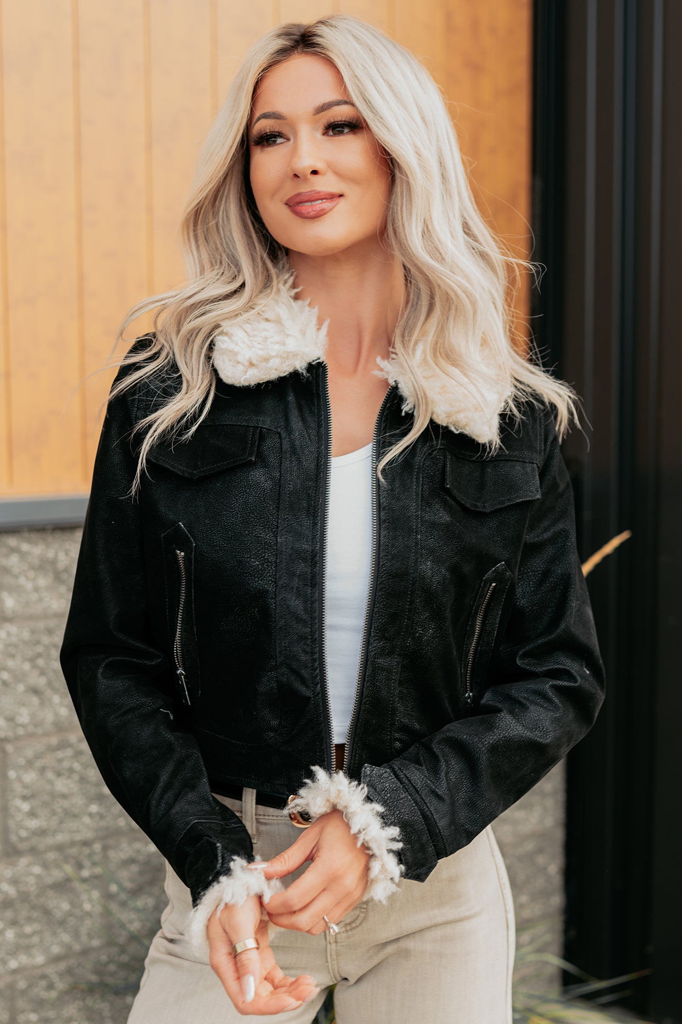 Soulful Strolls Shearling Aviator Jacket (Black/Cream)-The Formal Wear