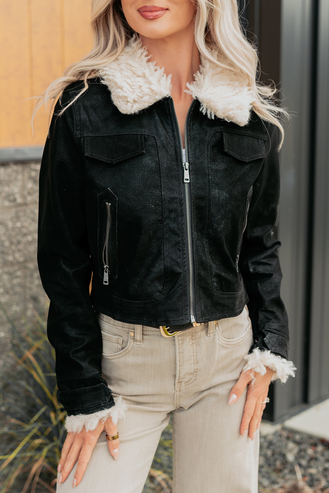 Soulful Strolls Shearling Aviator Jacket (Black/Cream)-The Formal Wear