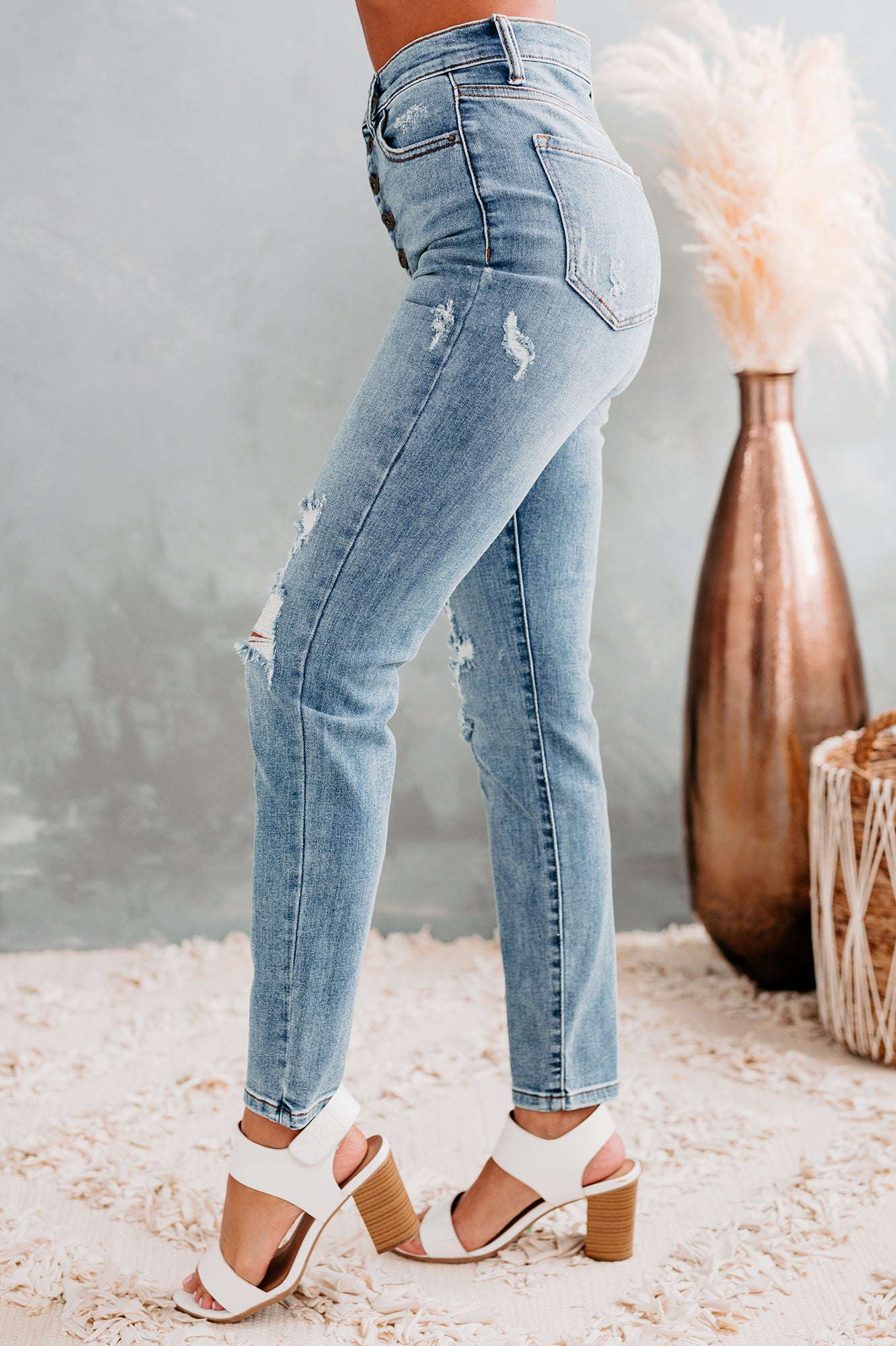 Break Away Sneak Peek High Rise Button-Down Skinny Jeans (Light Vintage)-The Formal Wear