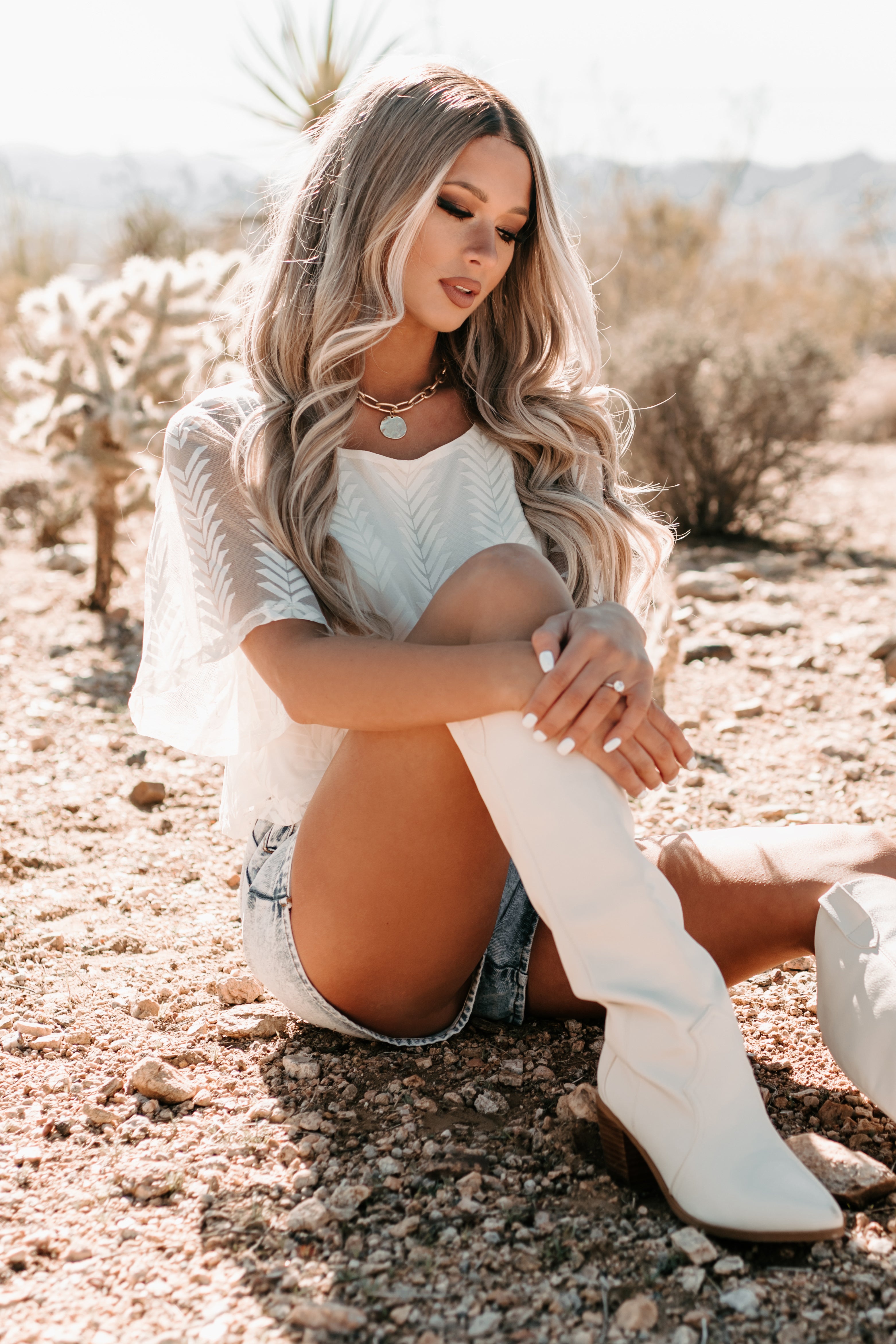 Alexia Patterned Mesh Short Sleeve Crop Top (Cream)-The Formal Wear