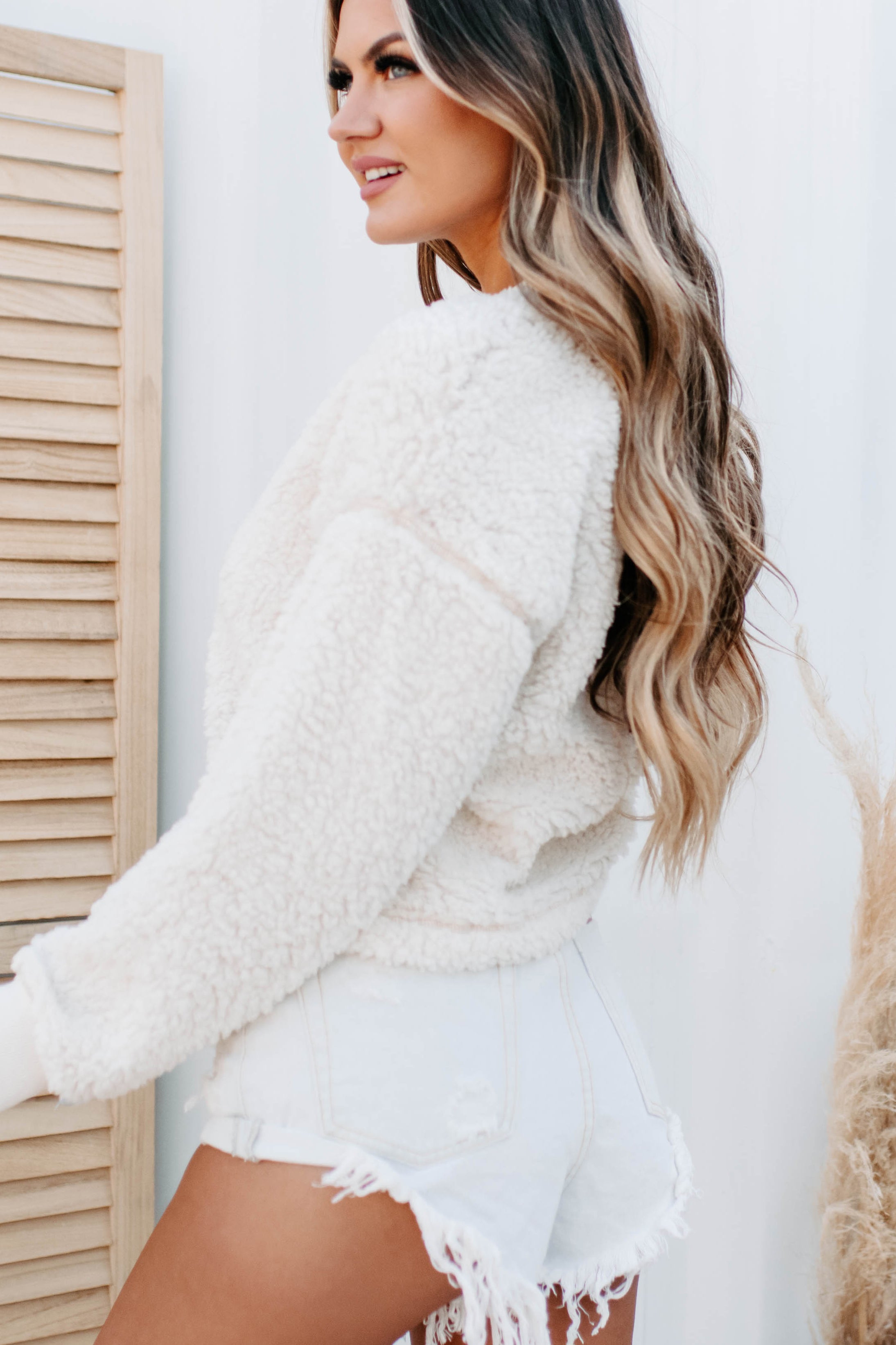 Best In Basic Sherpa Crewneck Sweatshirt (Cream)-The Formal Wear