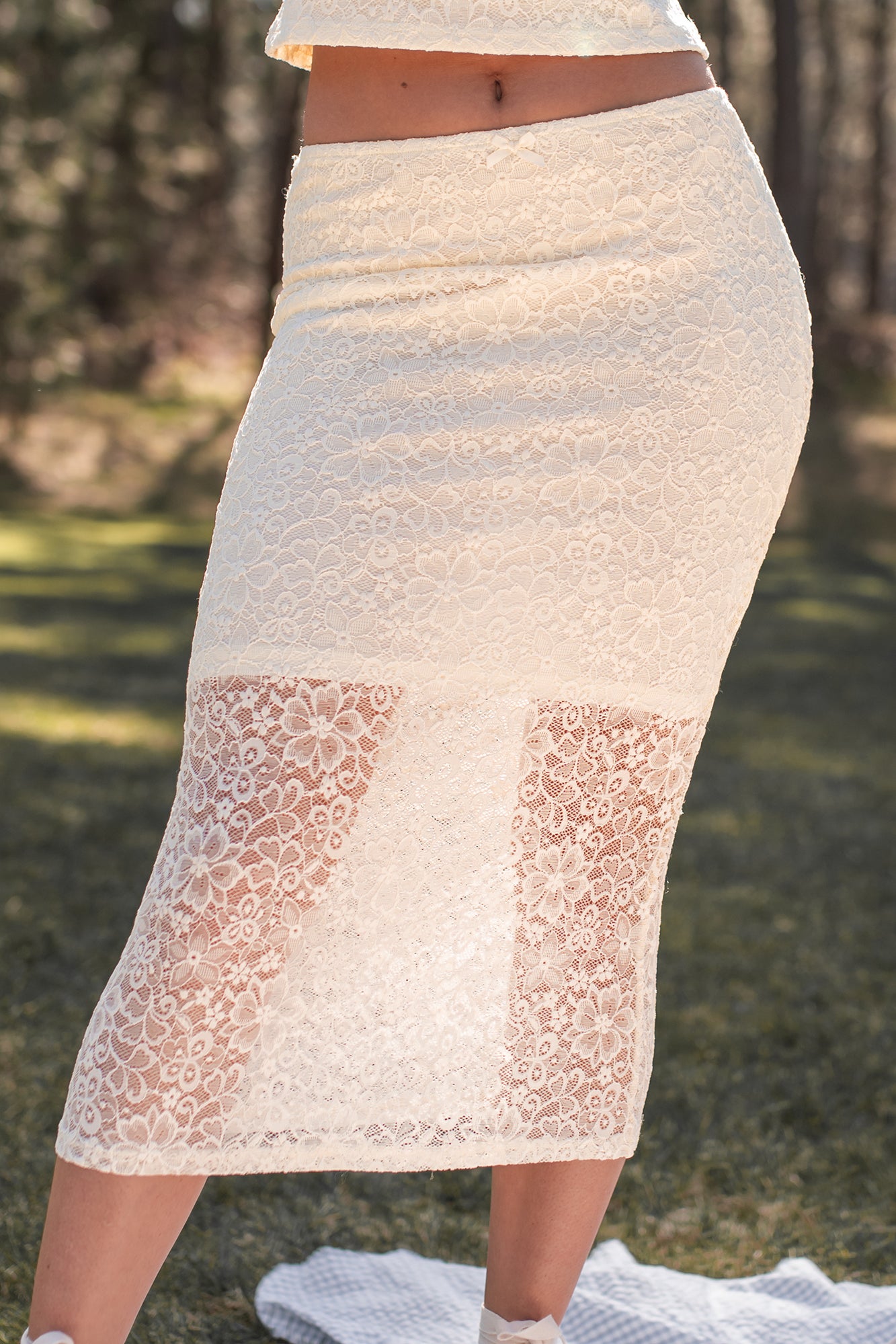Sweet Eloquence Lace Midi Skirt (Cream)-The Formal Wear