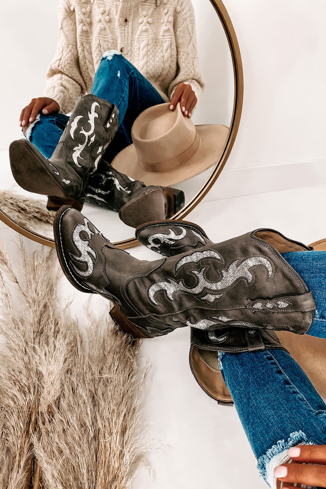 IMPERFECT Lexington Glitter Cowgirl Boots (Black)-The Formal Wear