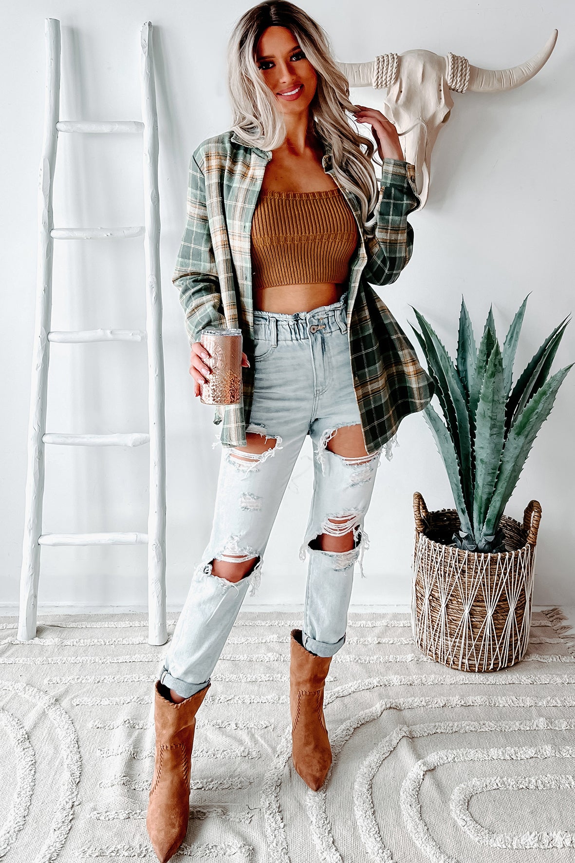 Bringing On Autumn Plaid Button-Front Flannel (Green)-The Formal Wear