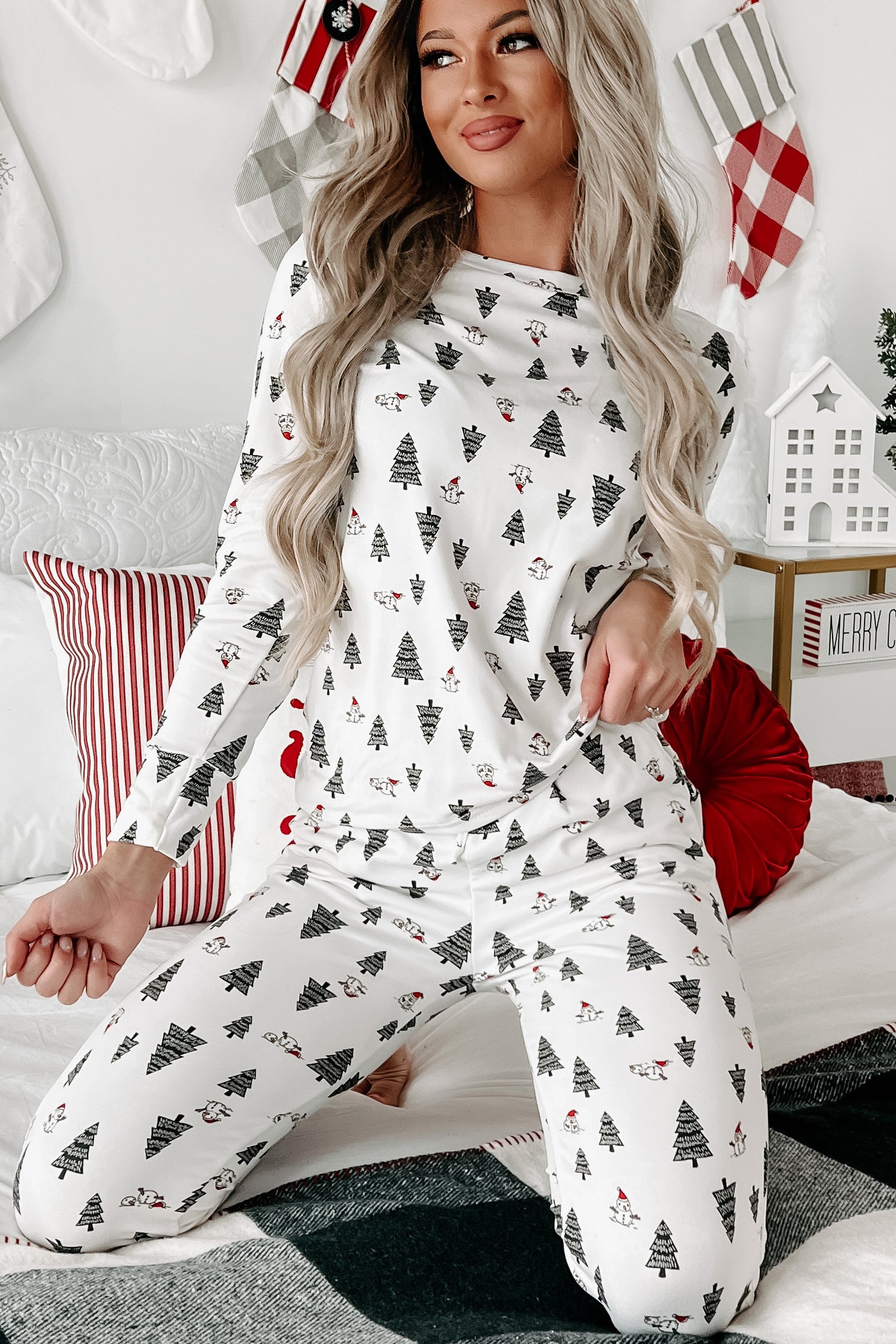 Holiday Steal- Holiday Highs Fleece Lined Pajama Set (White)-The Formal Wear