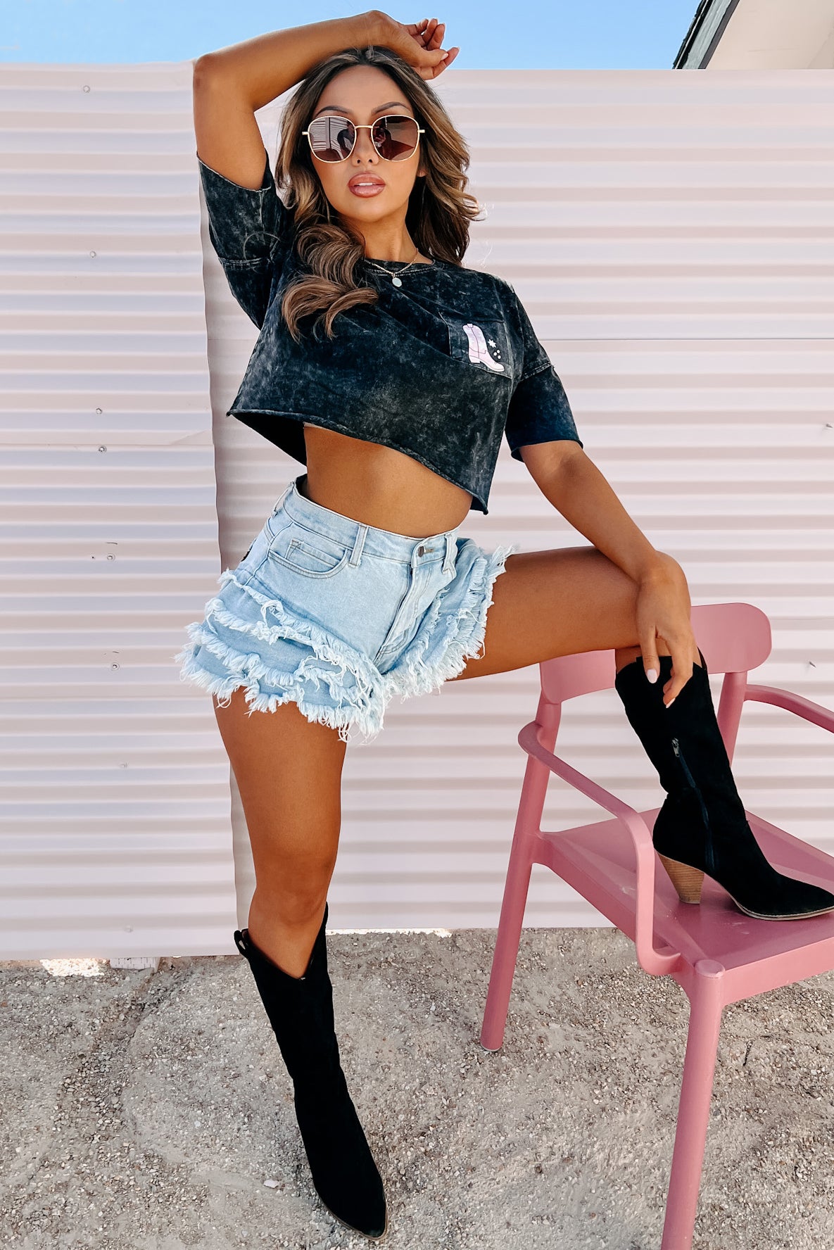 Ruffled And Ready Tiered Ruffle Raw Hem Shorts (Light)-The Formal Wear