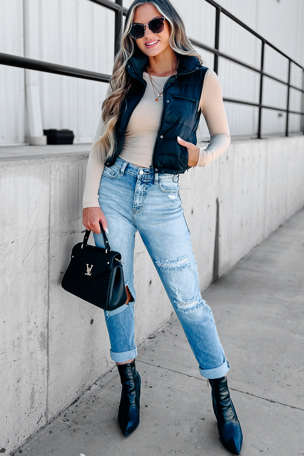 Northern Winds Puffer Vest (Black)-The Formal Wear