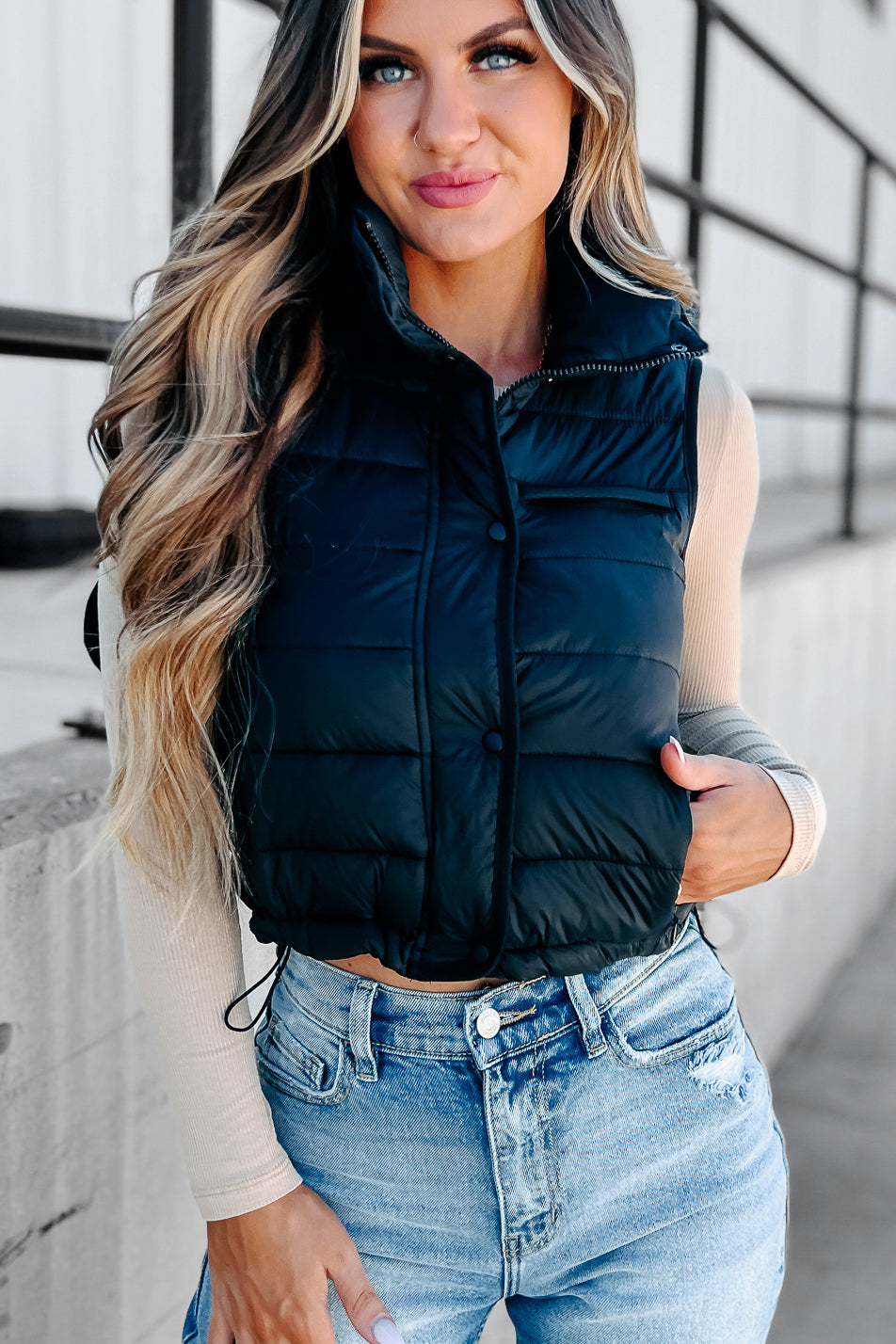 Northern Winds Puffer Vest (Black)-The Formal Wear