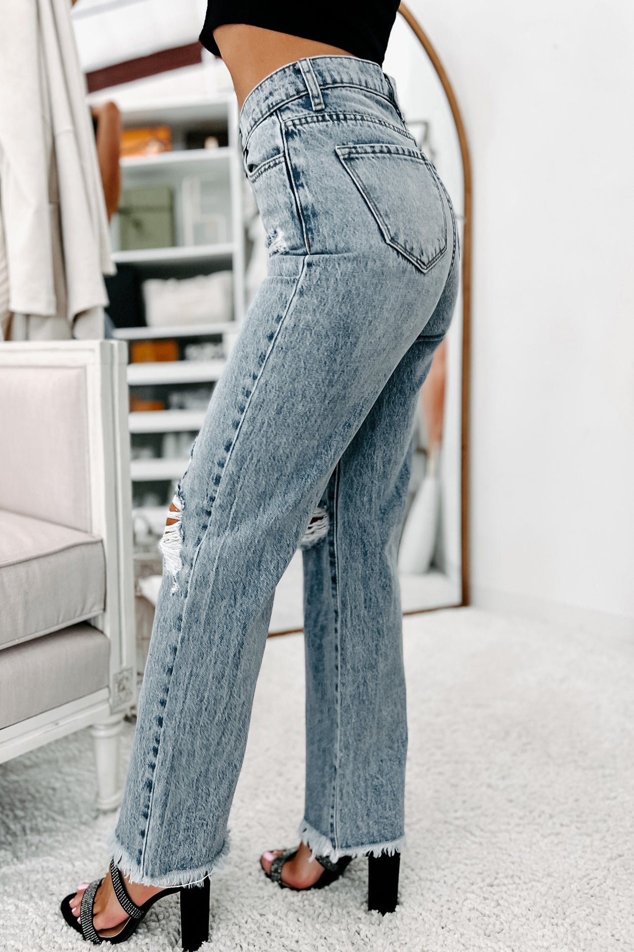 Holiday Steal- Get It Right 90's Wide Leg Distressed Jeans (Light)-The Formal Wear