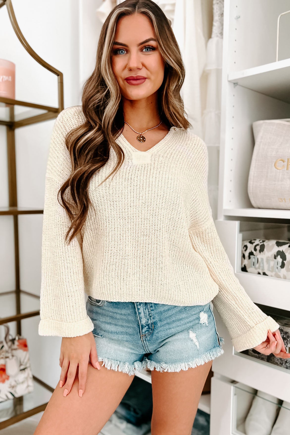 Afternoon Calm V-Neck Cuffed Sleeve Sweater (Cream)-The Formal Wear