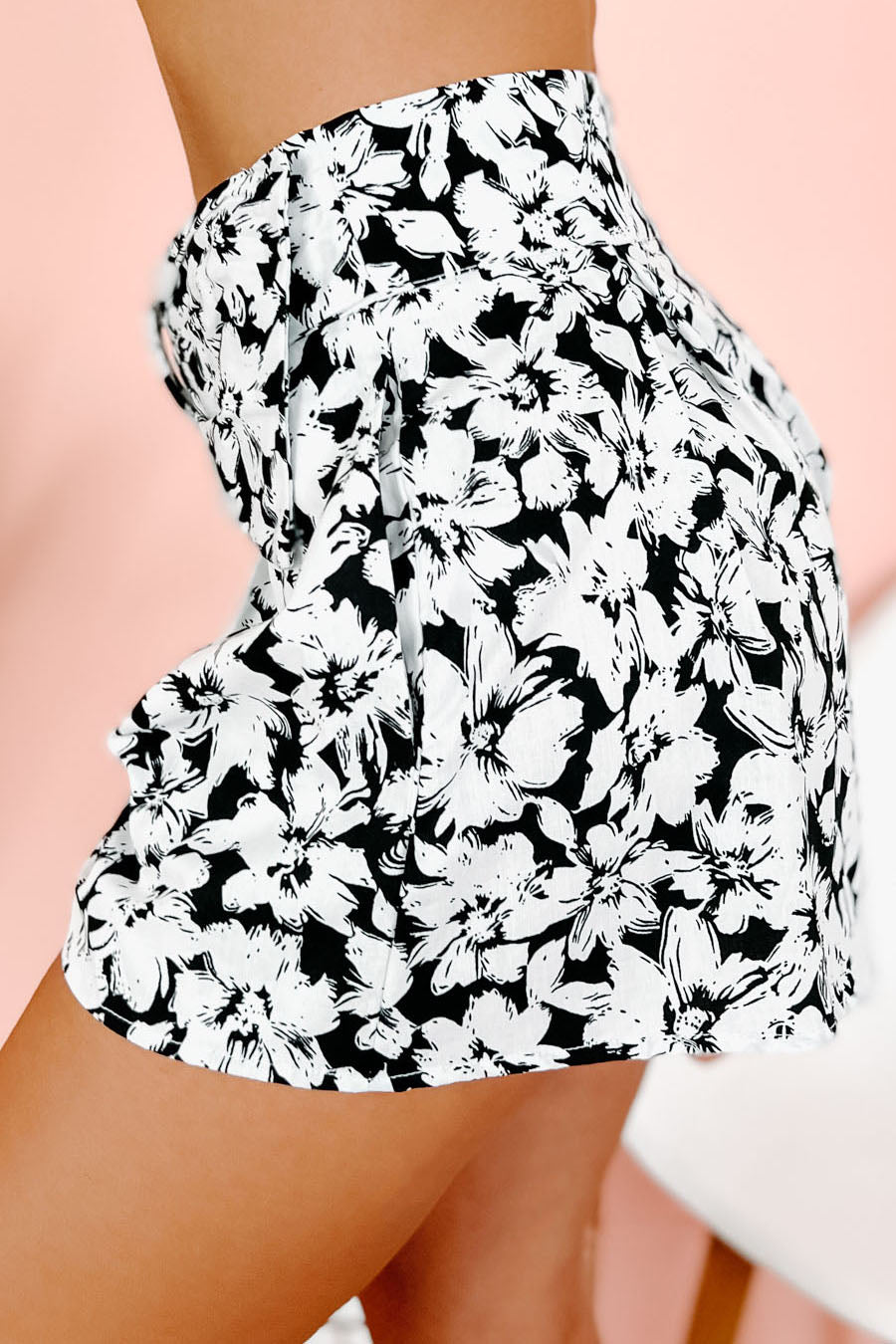 Florally Flirty Two-Piece Floral Shorts Set (Black/White)-The Formal Wear