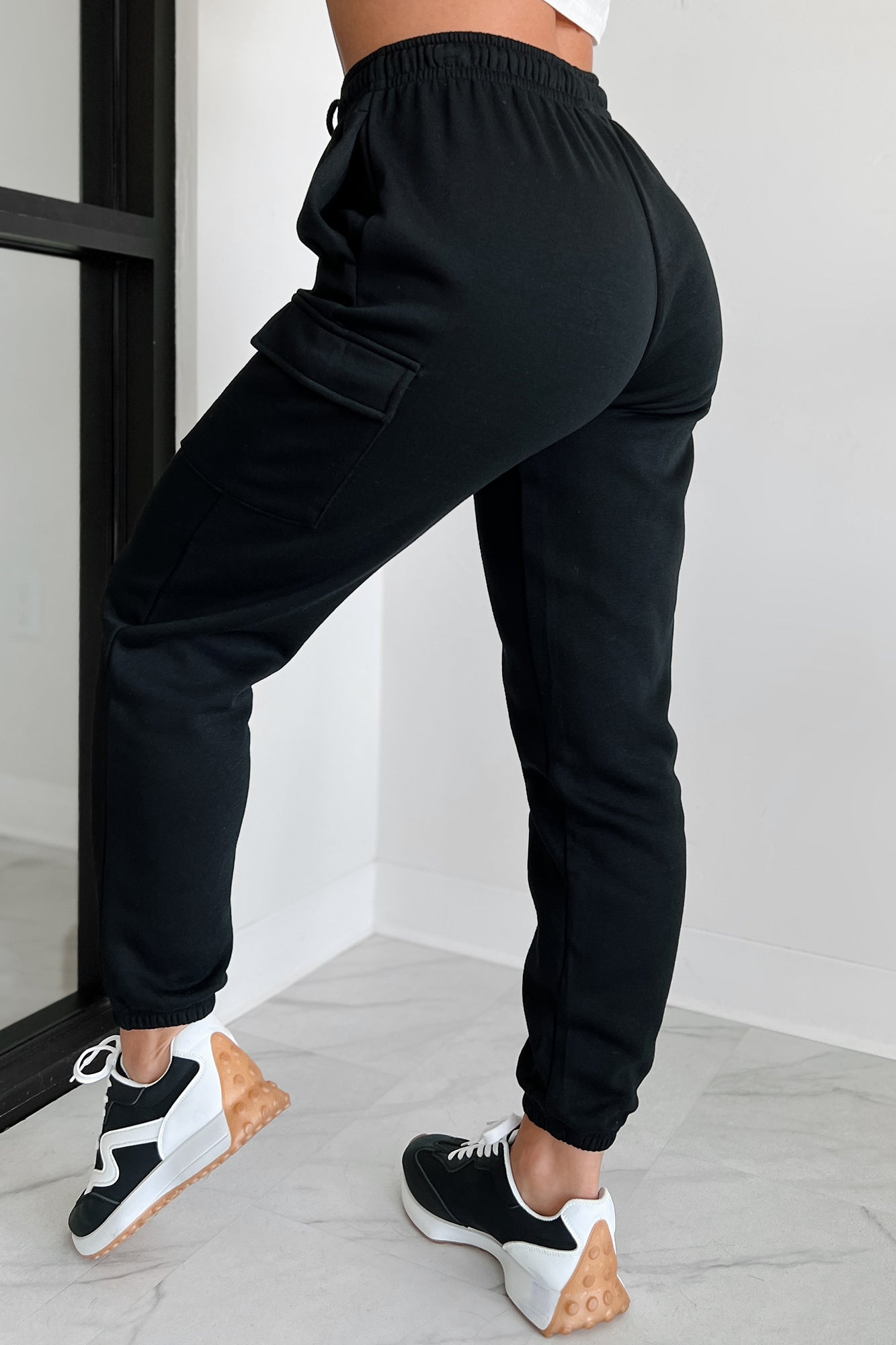 Scottie Cargo Jogger Sweatpants (Black)-The Formal Wear
