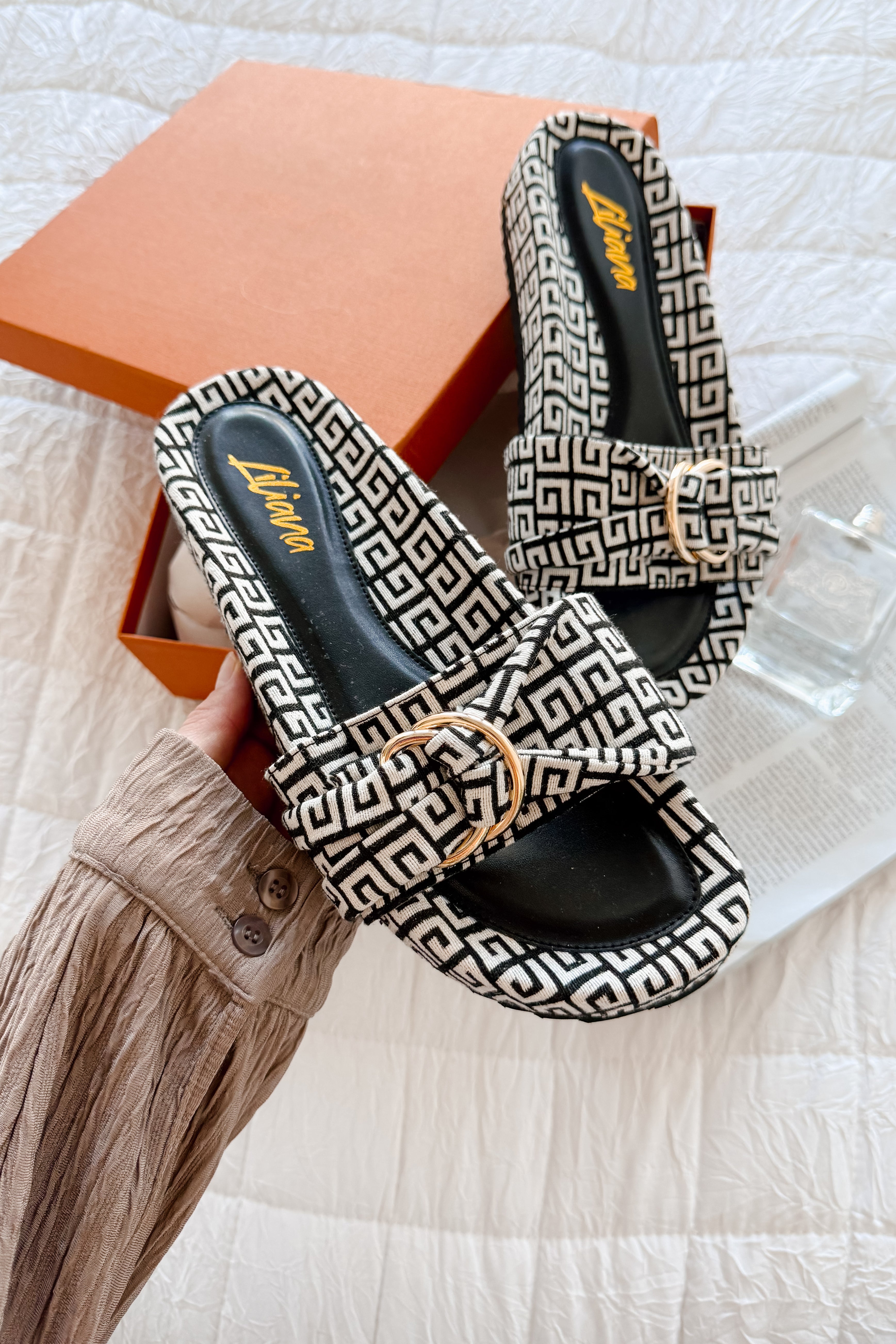 Meandering The Boardwalk Slip On Sandals (Black/White)-The Formal Wear