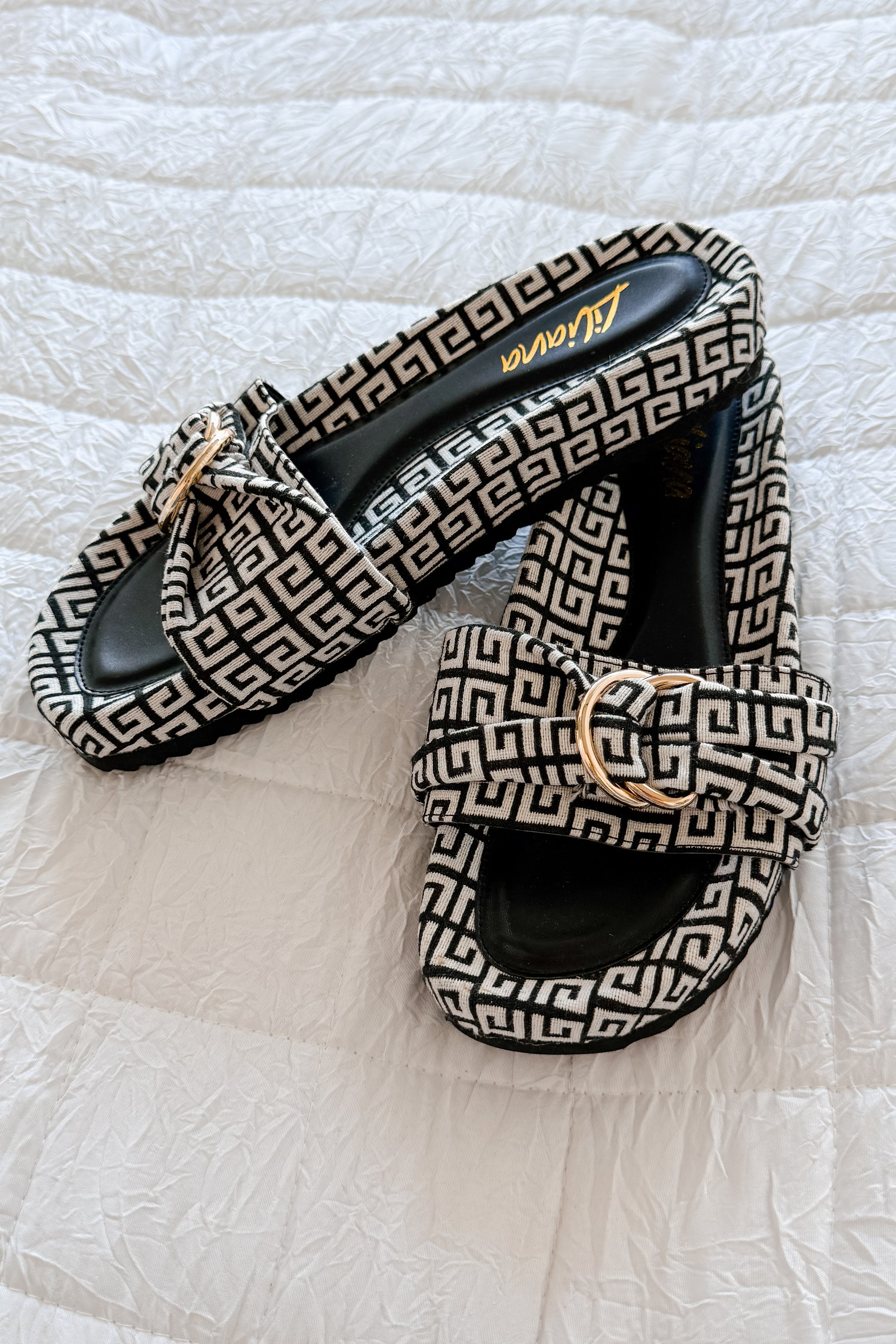 Meandering The Boardwalk Slip On Sandals (Black/White)-The Formal Wear