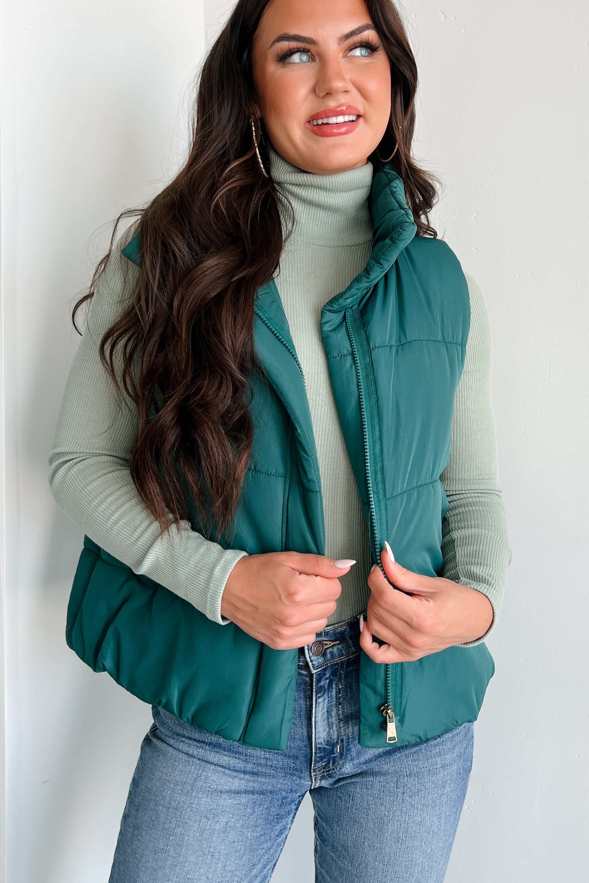 City Tours Puffer Vest (Hunter Green)-The Formal Wear