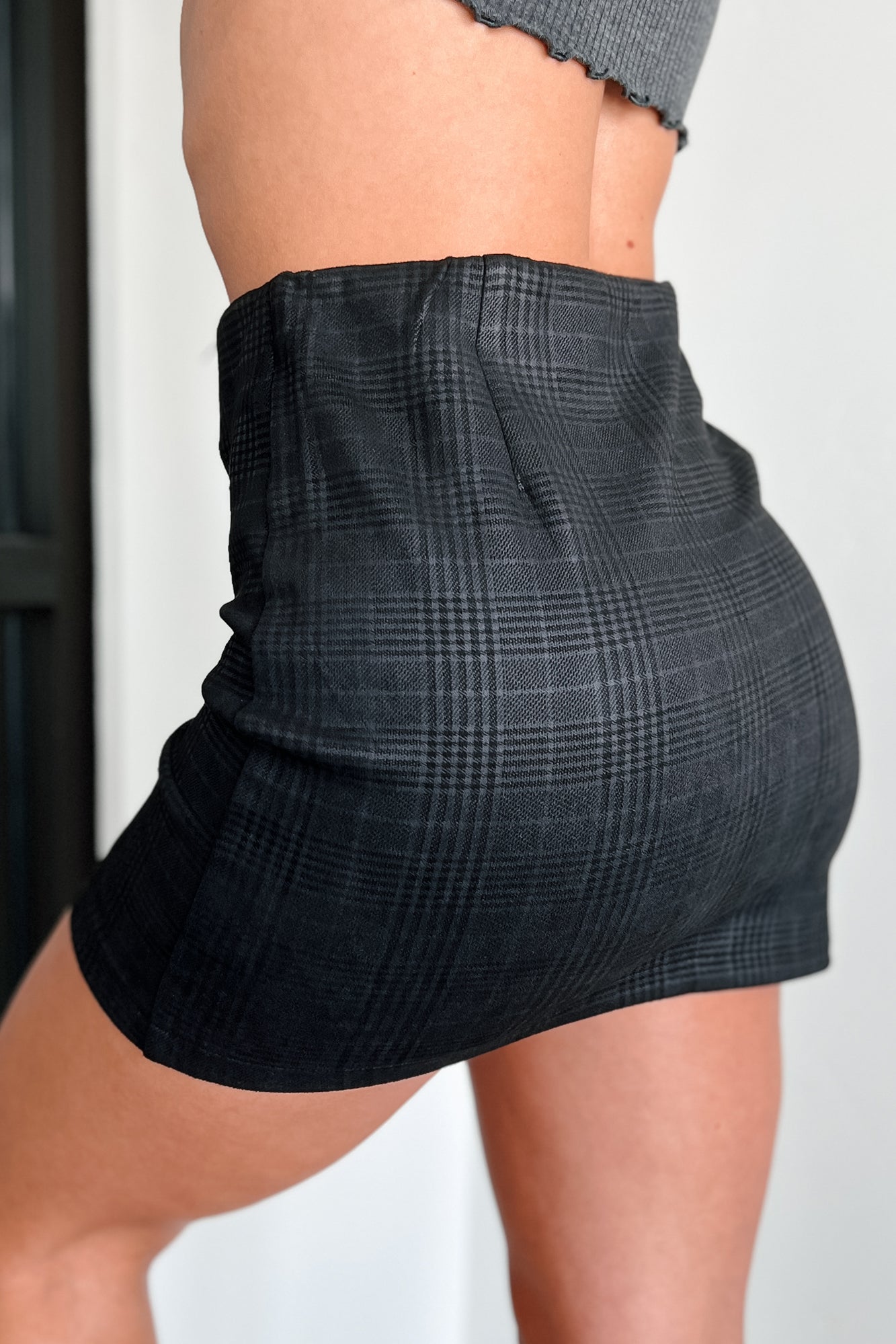 Can't Be Played Plaid Mini Skirt (Black)-The Formal Wear