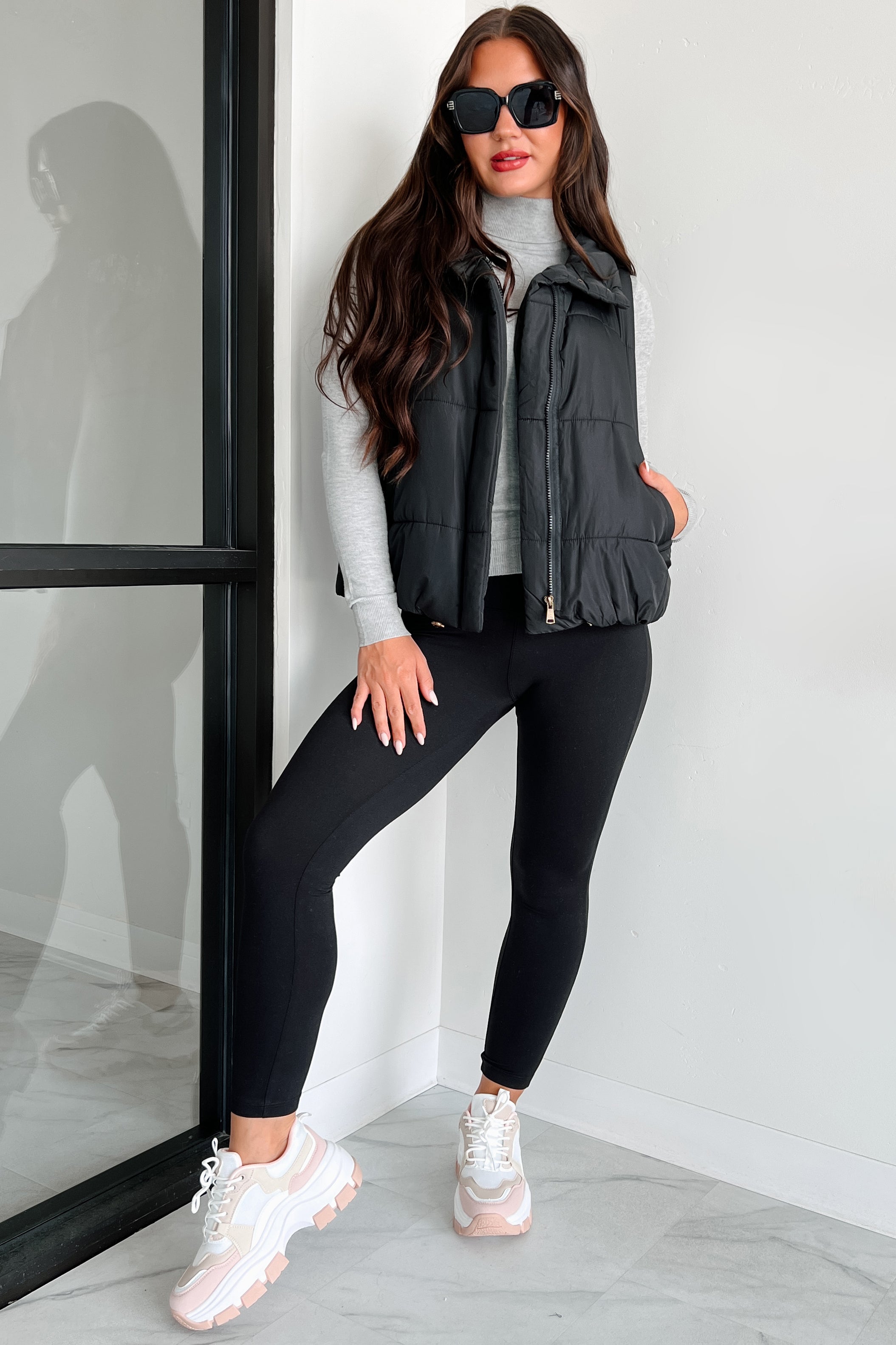 City Tours Puffer Vest (Black)-The Formal Wear