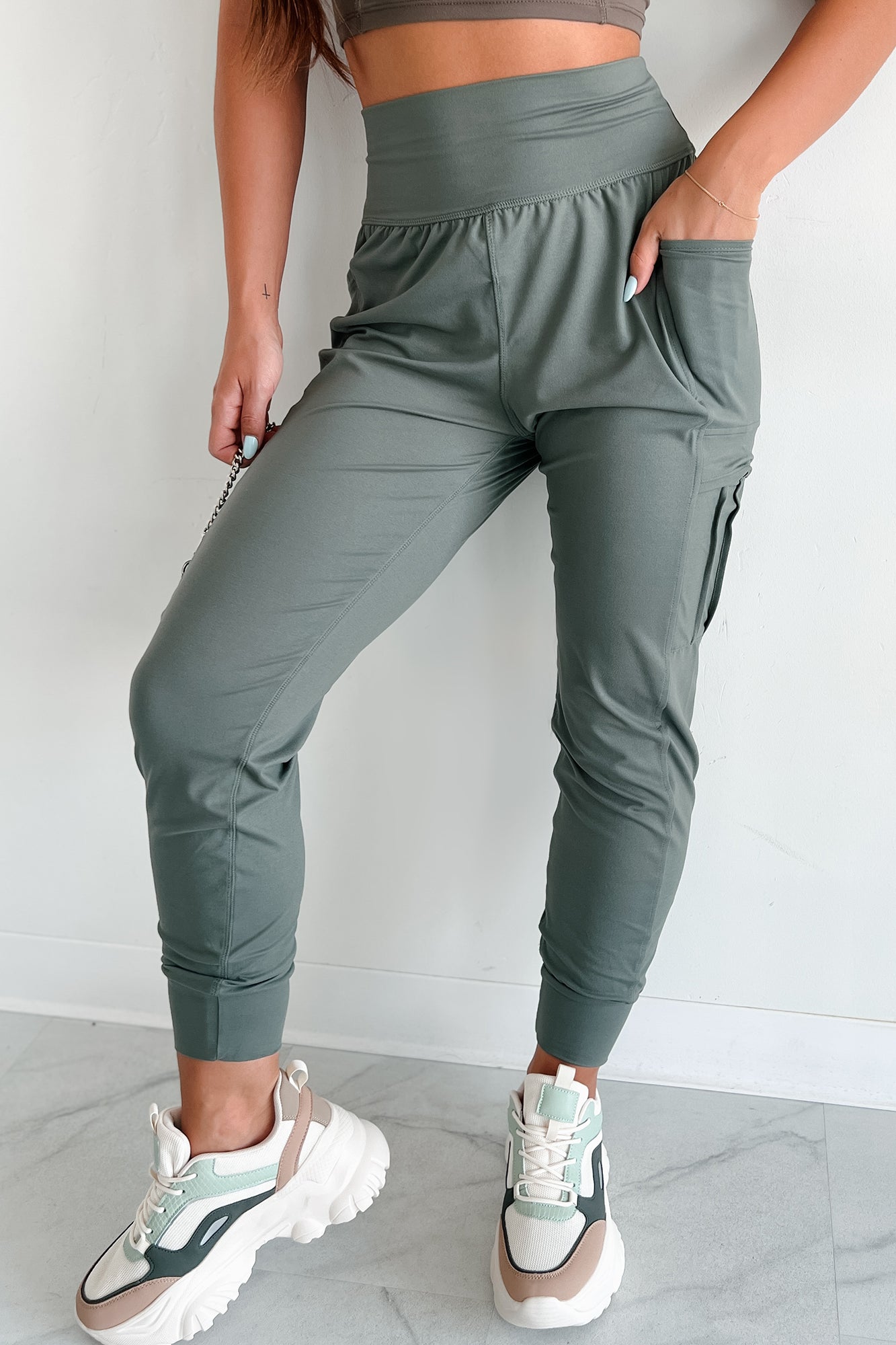 Bestie For The Restie Butter Soft Side Pocket Joggers (Sage)-The Formal Wear