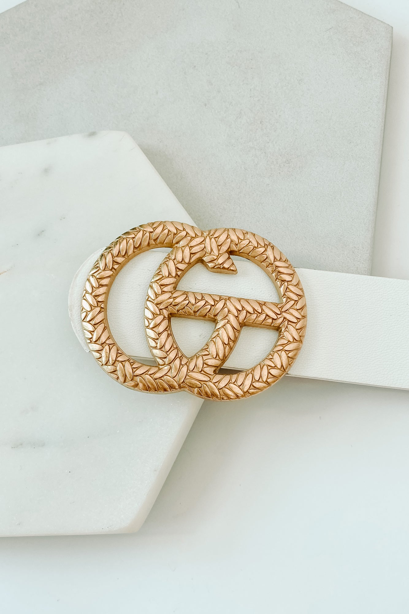 Perfect Simplicity Faux Leather Textured Buckle Belt (White)-The Formal Wear