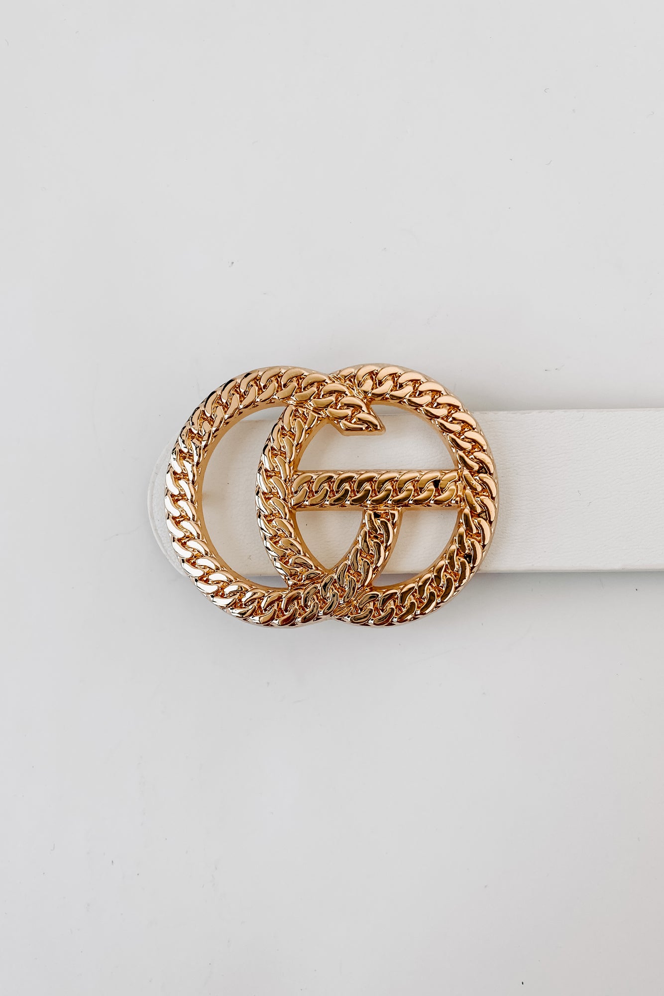 Gigi Flat Chain Textured Buckle Belt (White)-The Formal Wear
