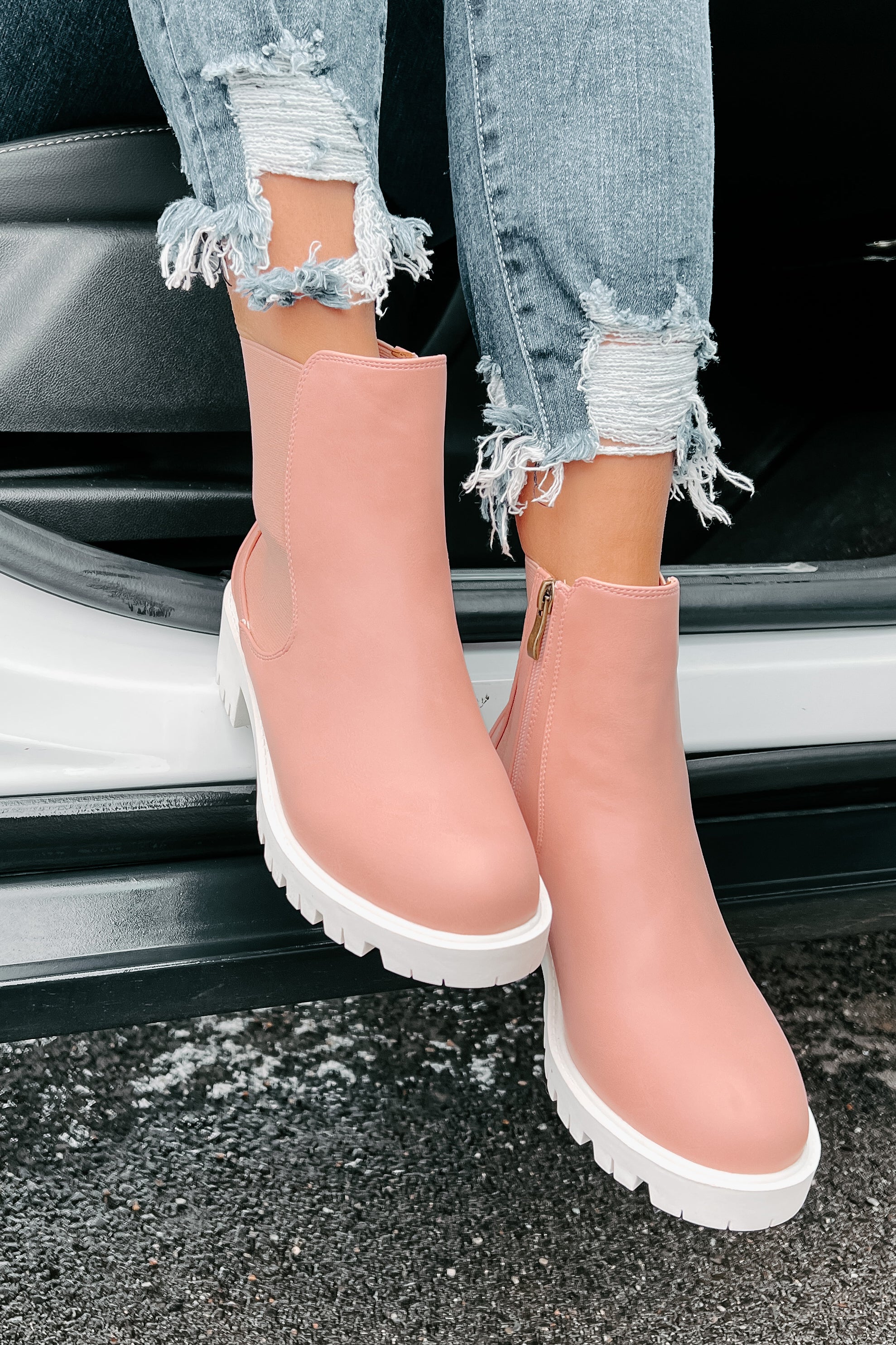 Dreya Lug Sole Chelsea Boots (Blush)-The Formal Wear
