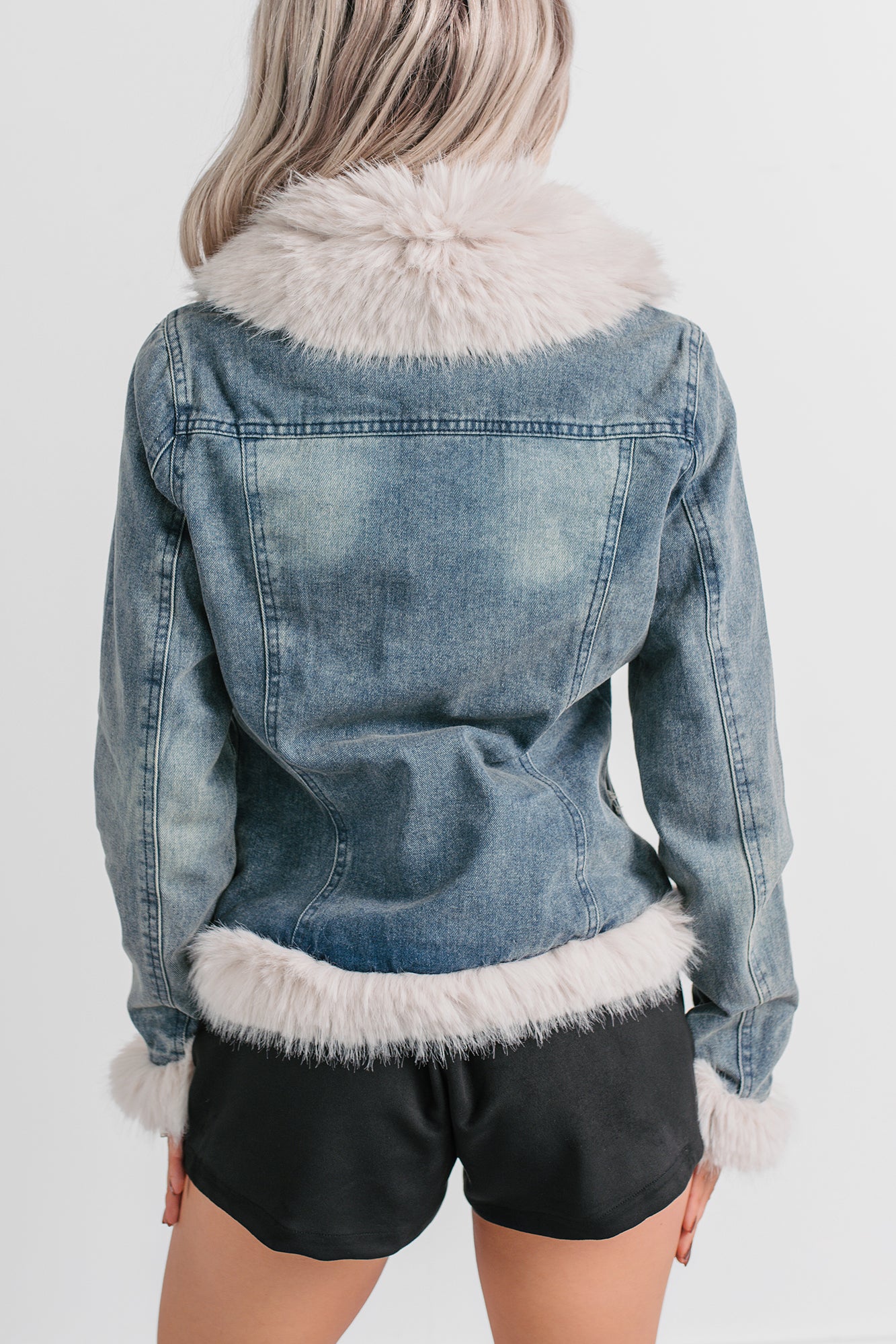Easy Talker Faux Fur Trim Denim Coat (Denim Blue)-The Formal Wear