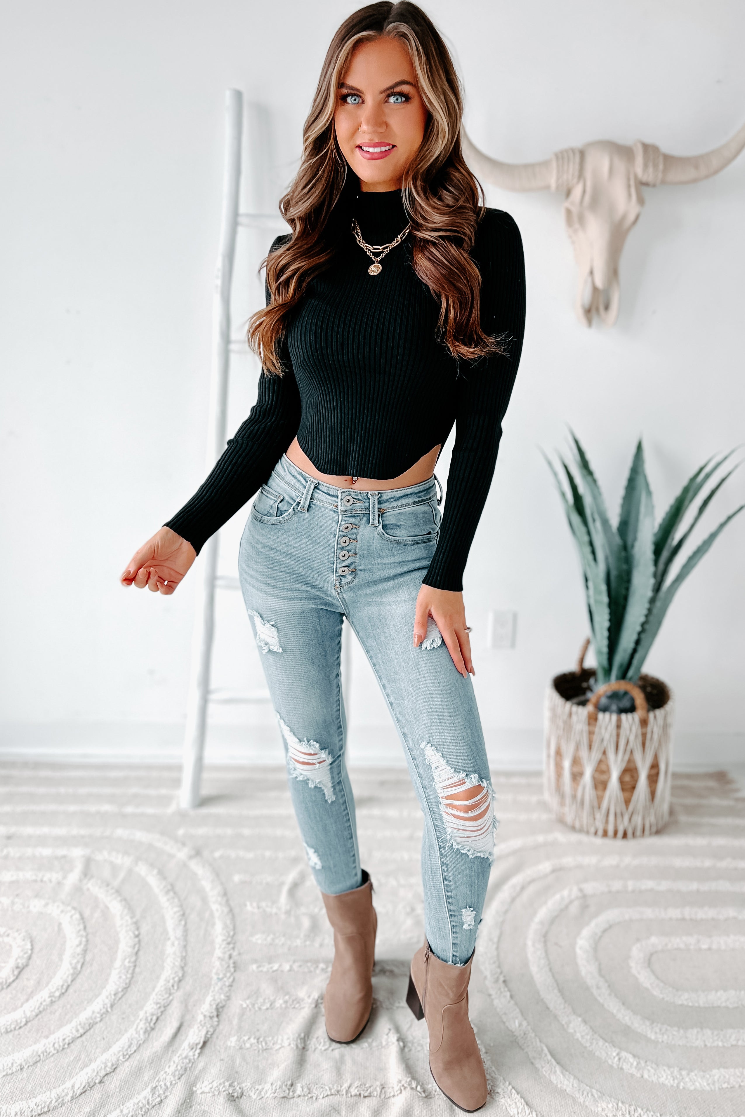 She's Bad High Rise Button-Fly Distressed Skinny Jeans (Light)-The Formal Wear