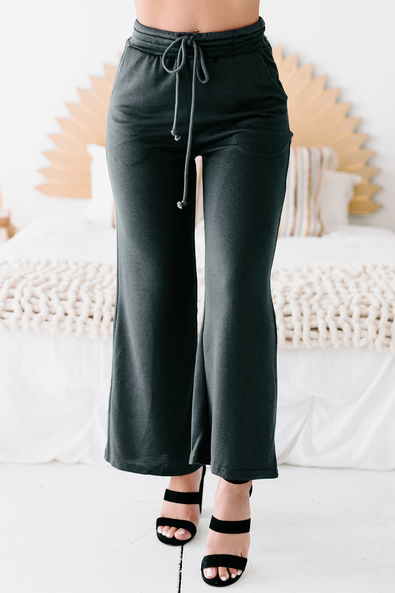 Wave Of Calm Knit Crop Top & Pants Set (Navy)-The Formal Wear