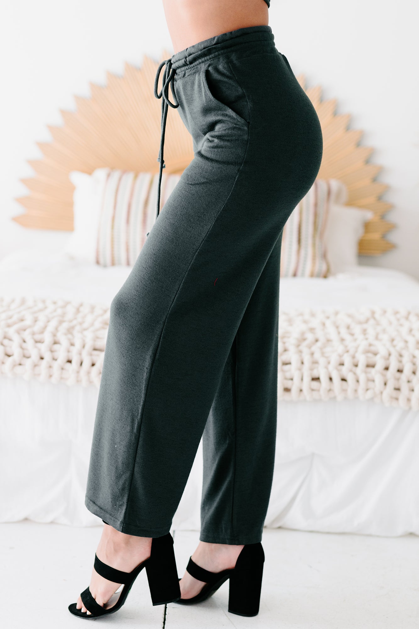 Wave Of Calm Knit Crop Top & Pants Set (Navy)-The Formal Wear