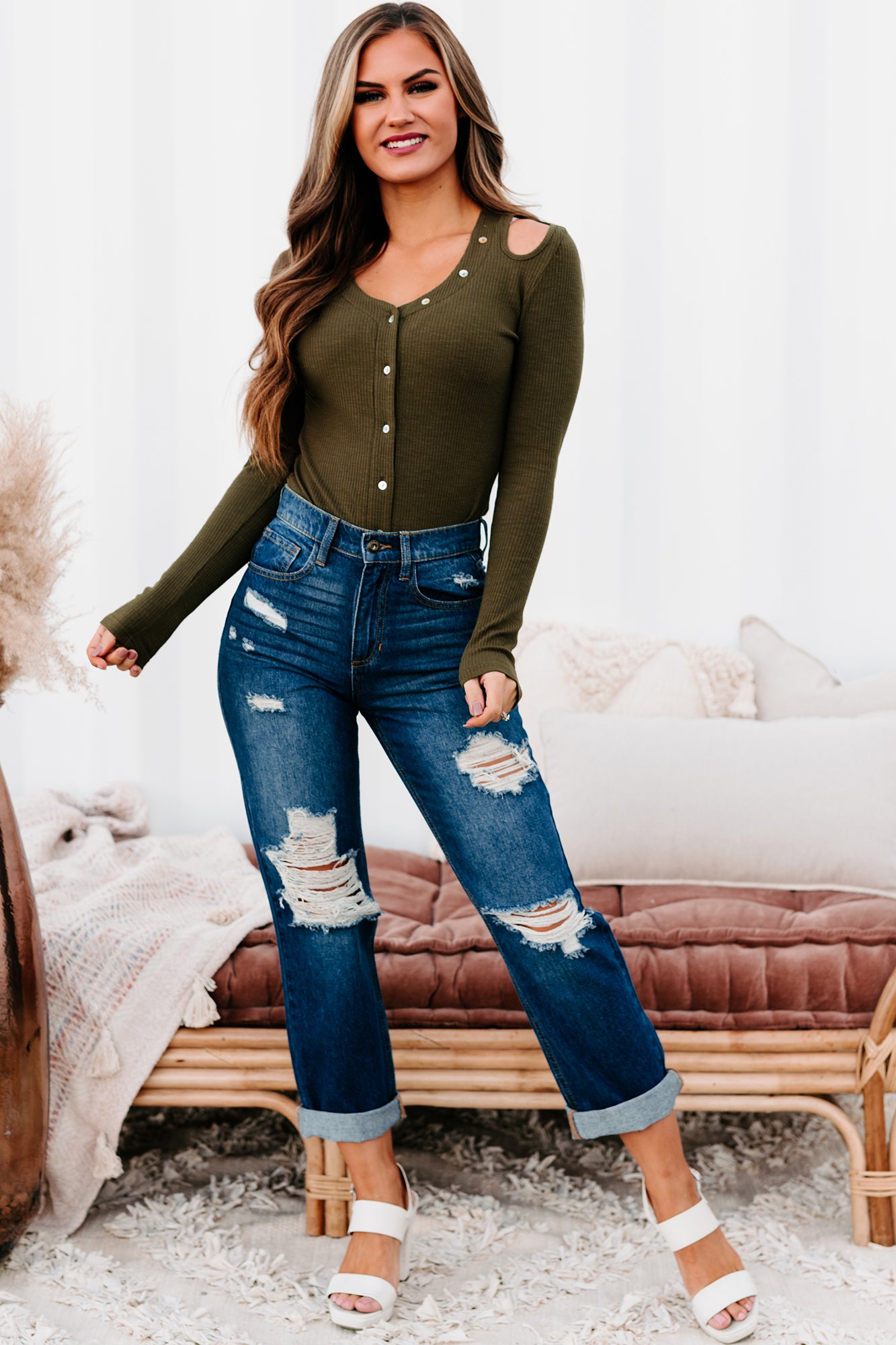 90's Nostalgia High Rise Distressed Straight Leg Sneak Peek Jeans (Medium Dark)-The Formal Wear