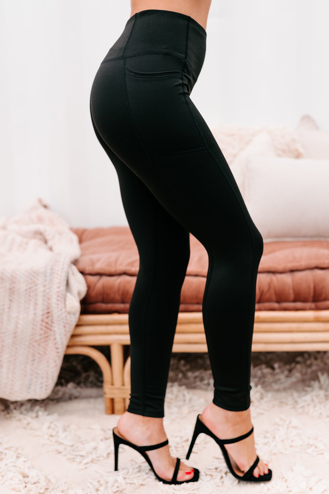 Gym Babe Full-Length Side Pocket Leggings (Black)-The Formal Wear