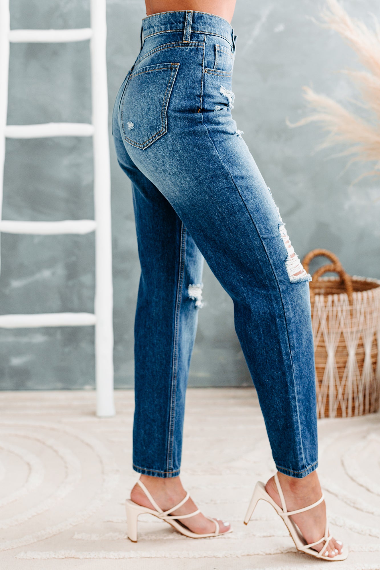 90's Nostalgia High Rise Distressed Straight Leg Sneak Peek Jeans (Medium Dark)-The Formal Wear