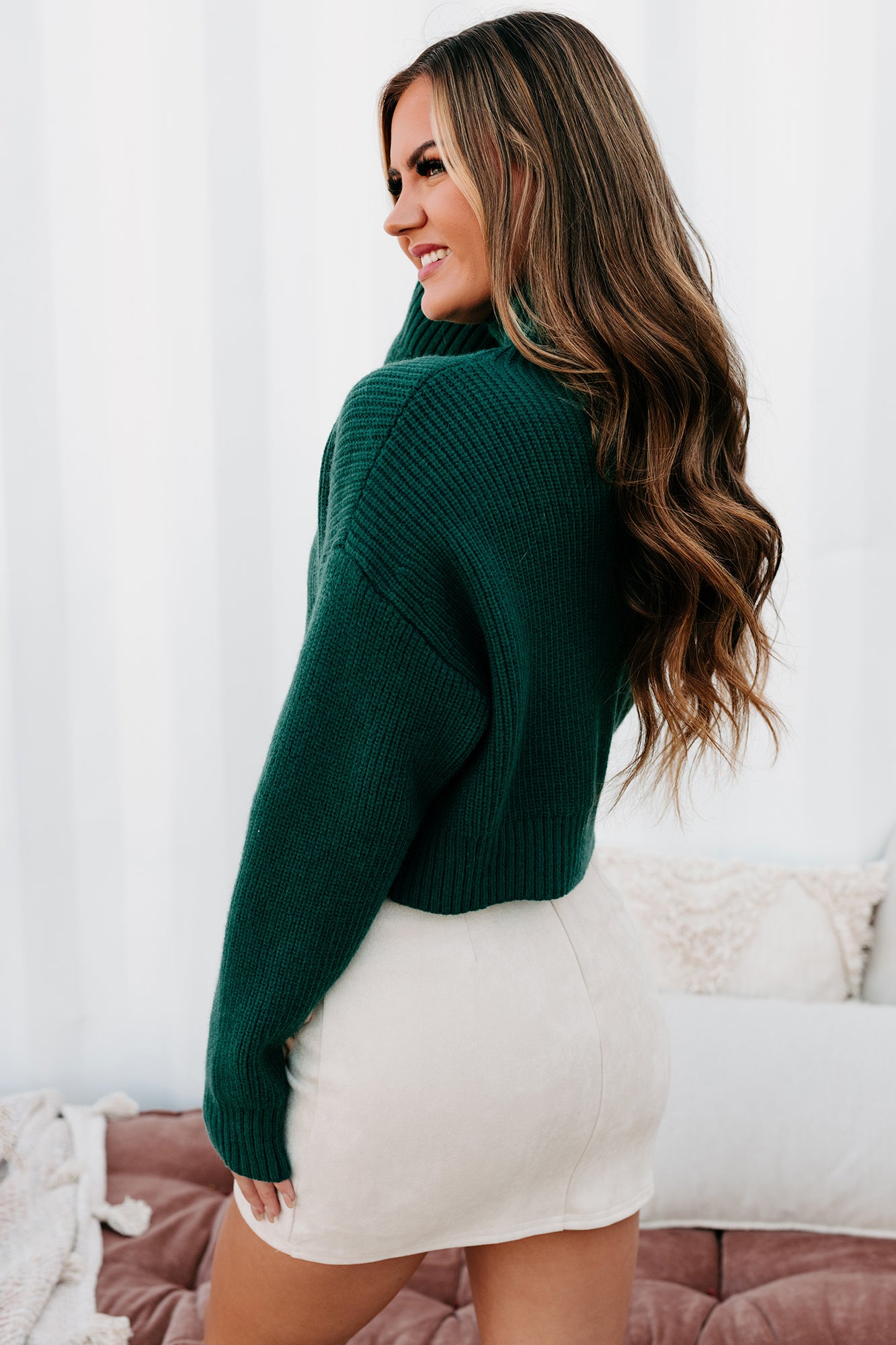 Francesca Cropped Mock Neck Sweater (Deep Green)-The Formal Wear
