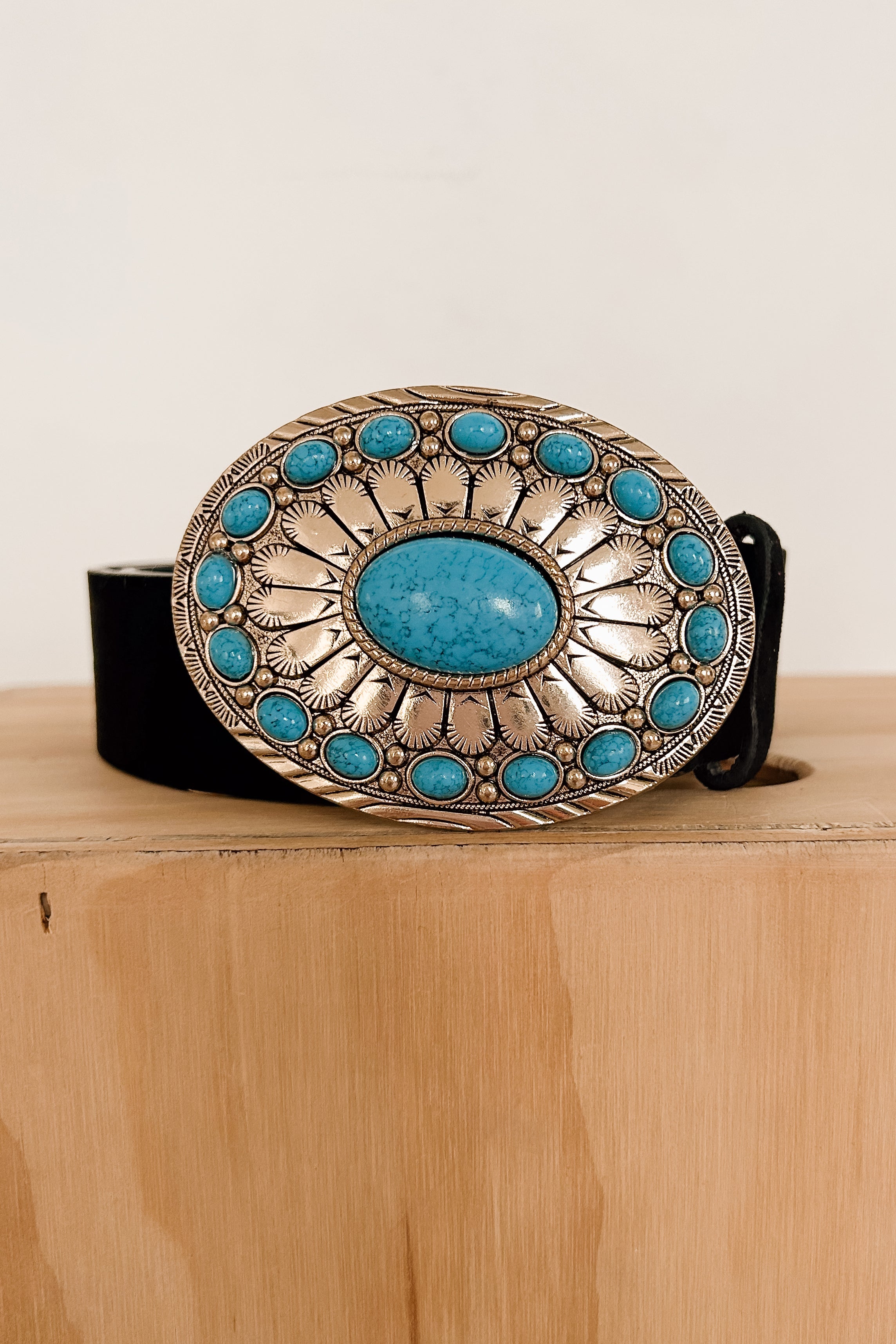 Wild West Wish Concho Buckle Belt (Gold/Black)-The Formal Wear