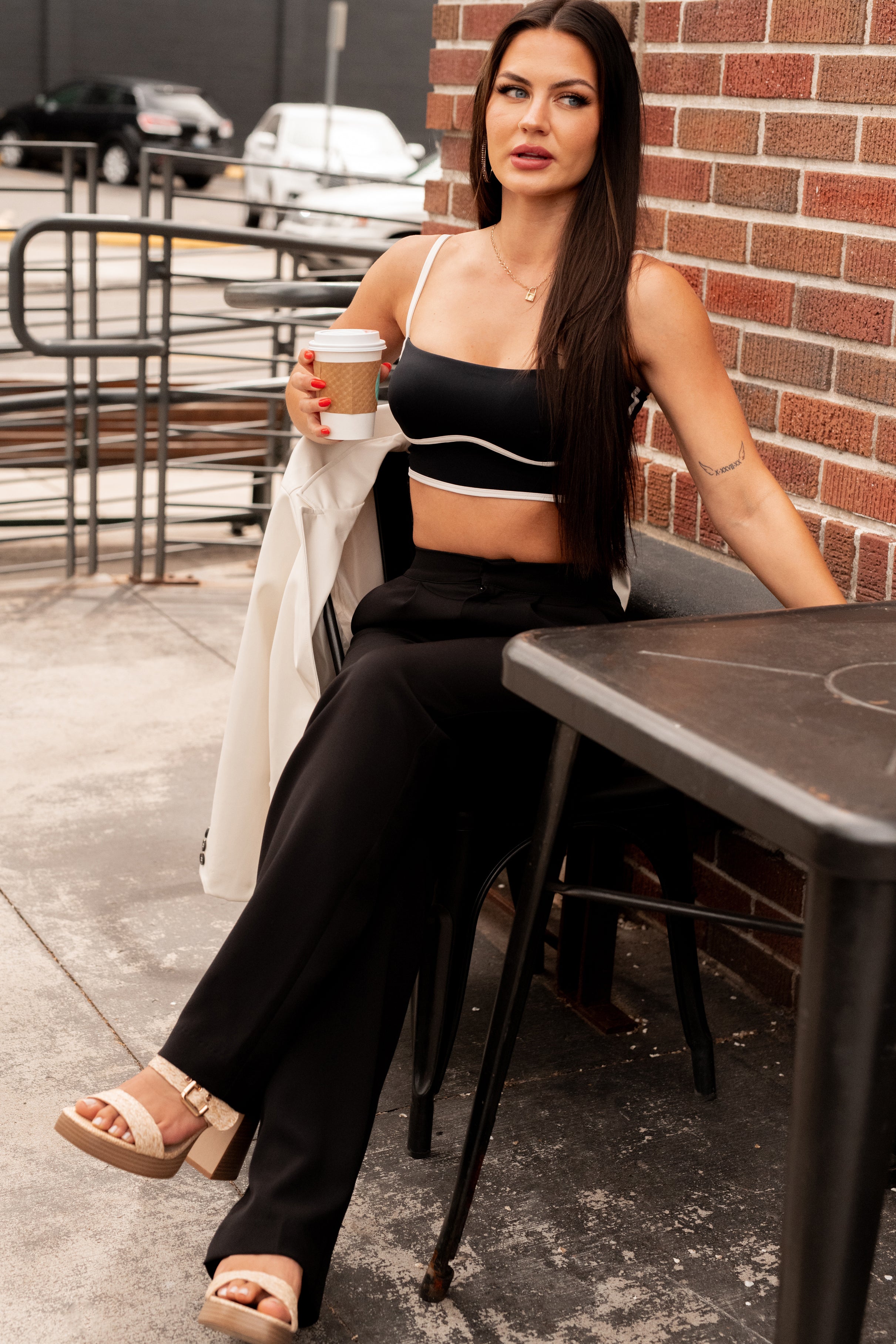 Unstoppable Energy Contrast Trim Brami Crop Top (Black)-The Formal Wear