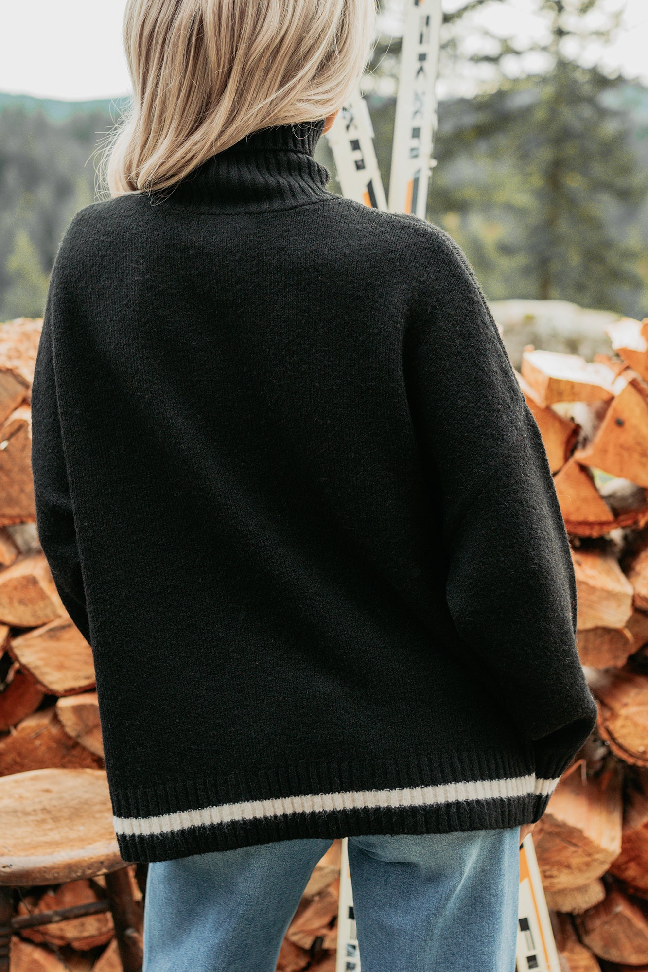 Mountain High "Aprés" Graphic Turtleneck Knit Sweater (Black)-The Formal Wear
