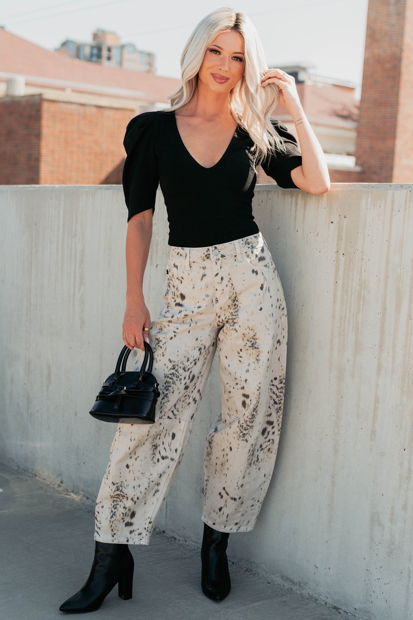 Zane High Rise Printed Barrel Kancan Jeans (Beige/Black)-The Formal Wear